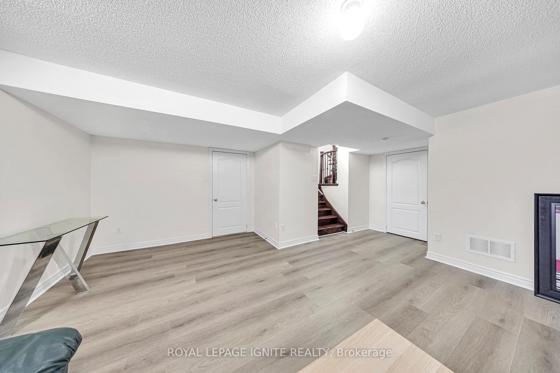 Photo 36 of 30 Bellotti Crescent, Ajax, Northeast Ajax — HOMEH