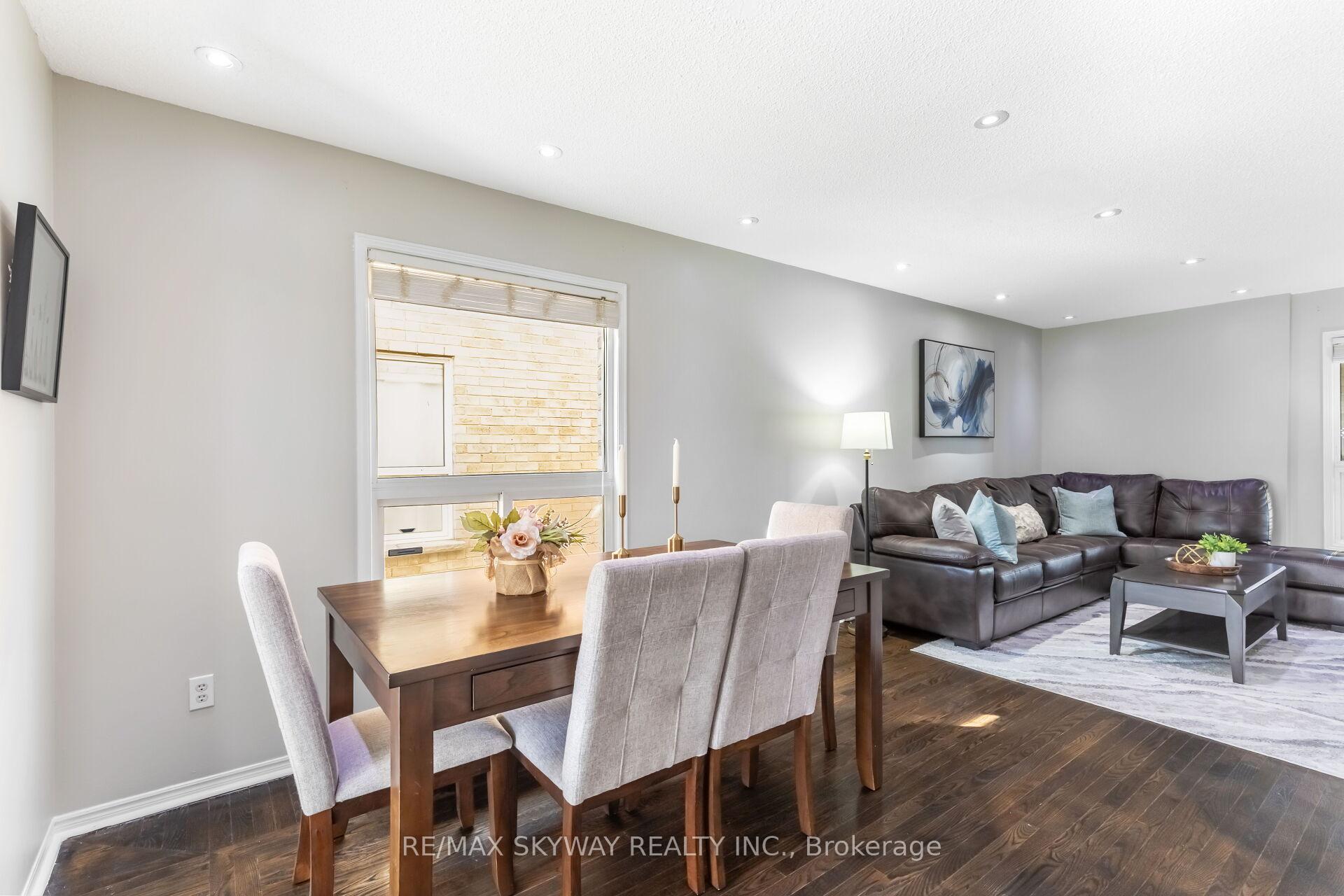 Photo 18 of 104 Sandmere Avenue, Brampton, Heart Lake West — HOMEH