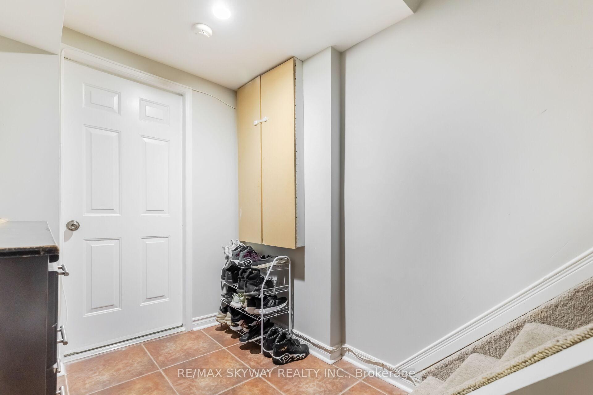 Photo 36 of 104 Sandmere Avenue, Brampton, Heart Lake West — HOMEH