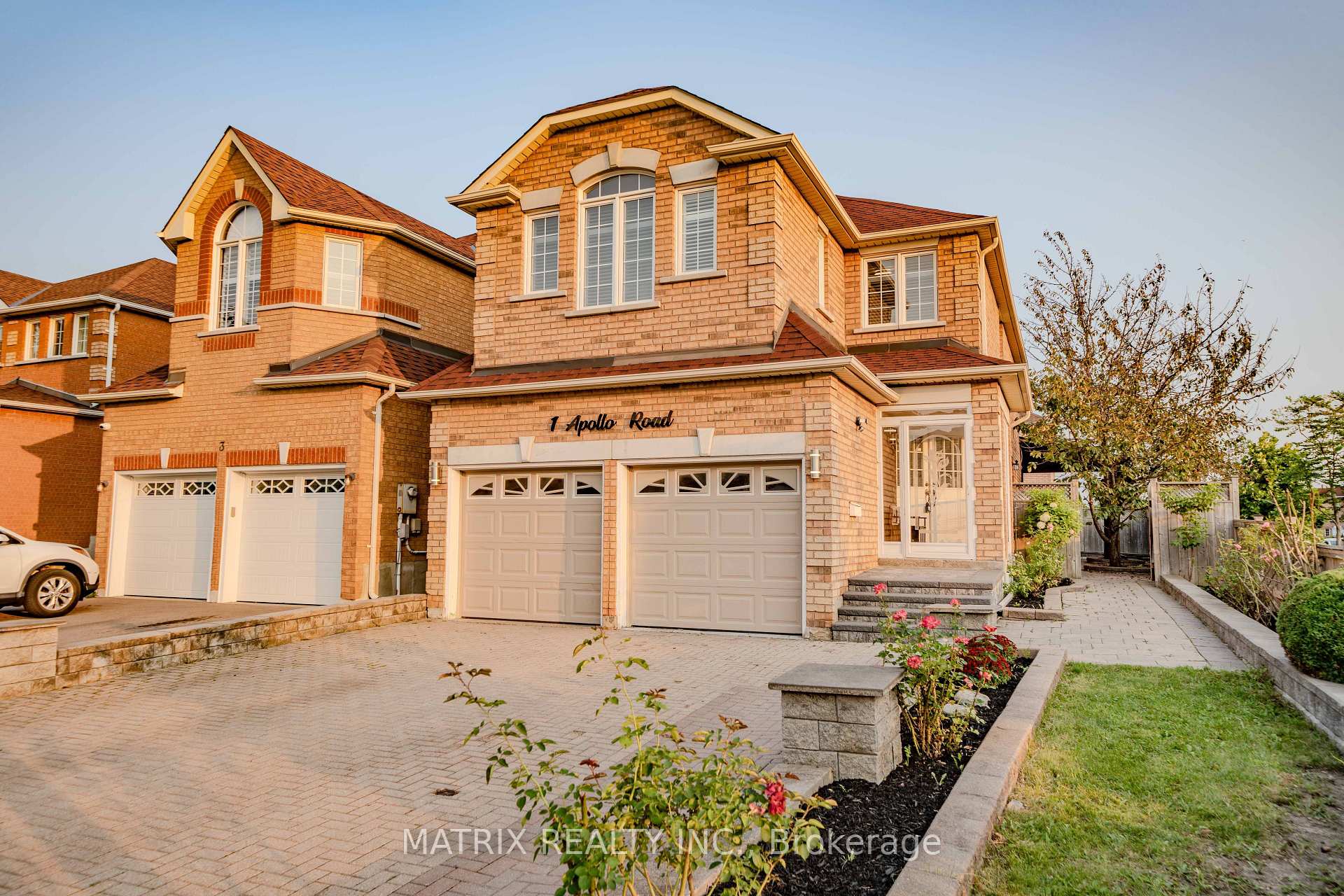 Photo 1 of 1 Apollo Road, Markham, Middlefield — HOMEH