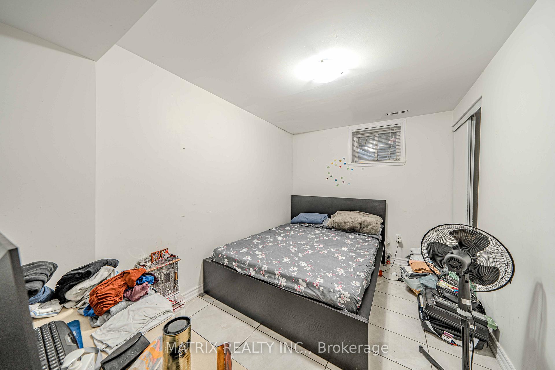 Photo 33 of 1 Apollo Road, Markham, Middlefield — HOMEH