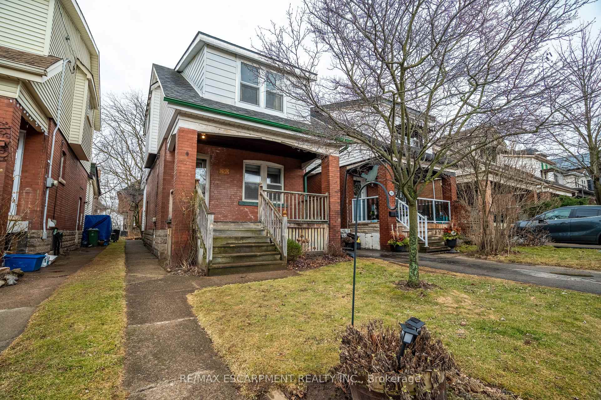 Photo 1 of 191 Rothsay Avenue, Hamilton, Delta — HOMEH