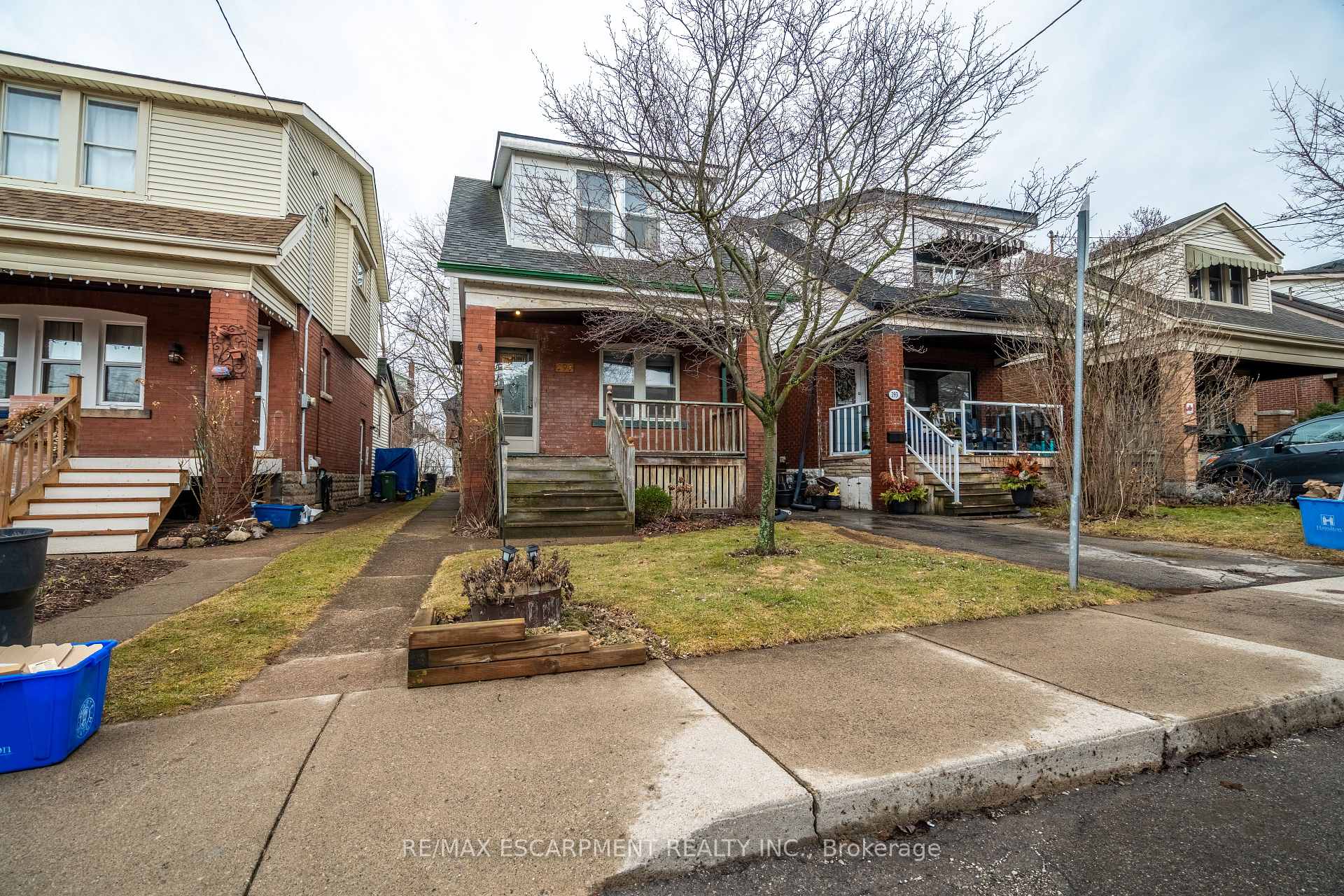 Photo 5 of 191 Rothsay Avenue, Hamilton, Delta — HOMEH