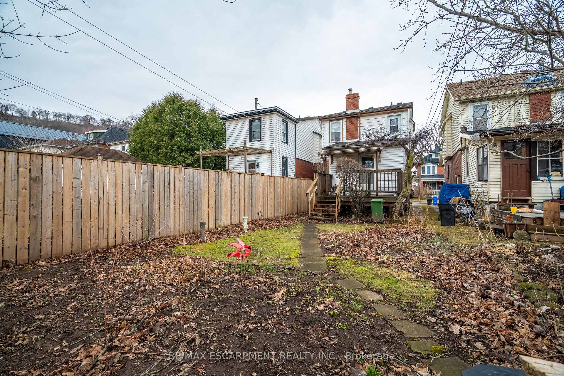 Photo 39 of 191 Rothsay Avenue, Hamilton, Delta — HOMEH