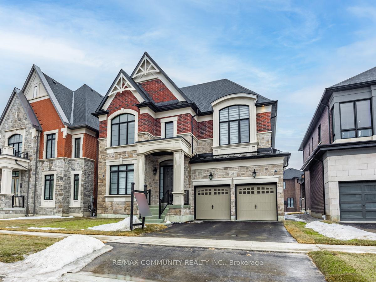 Photo 17 of 24 Arbordale Drive, Vaughan, Vellore Village — HOMEH