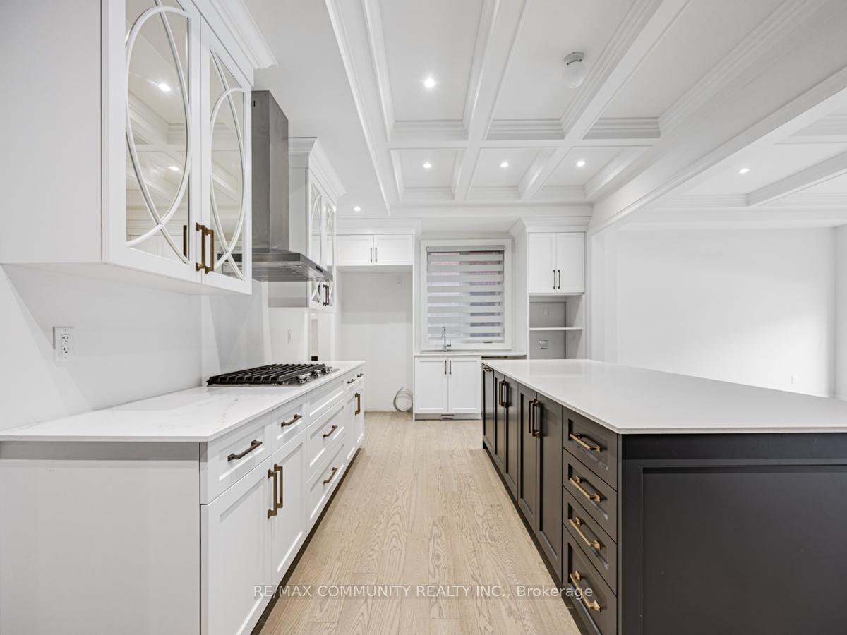 Photo 15 of 24 Arbordale Drive, Vaughan, Vellore Village — HOMEH