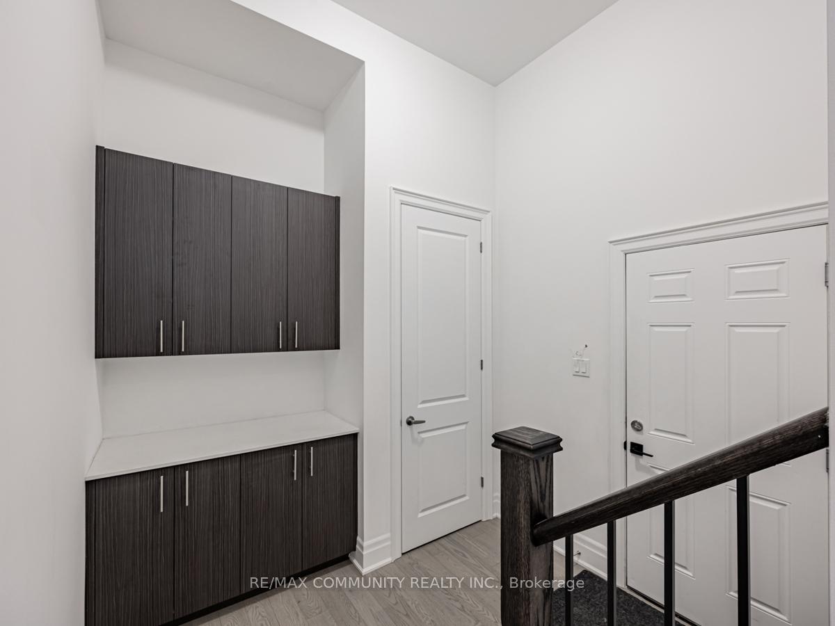 Photo 20 of 24 Arbordale Drive, Vaughan, Vellore Village — HOMEH