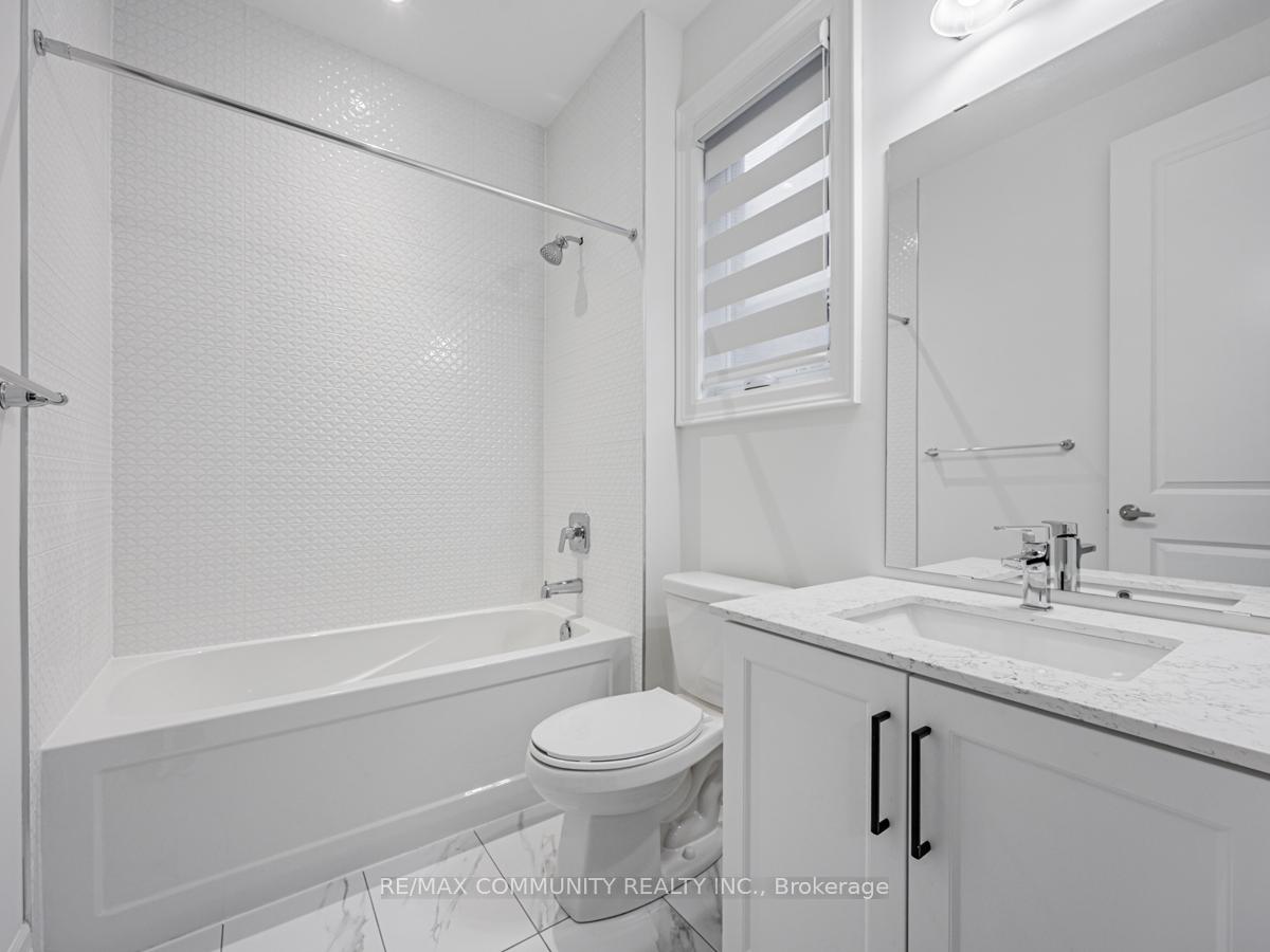 Photo 36 of 24 Arbordale Drive, Vaughan, Vellore Village — HOMEH