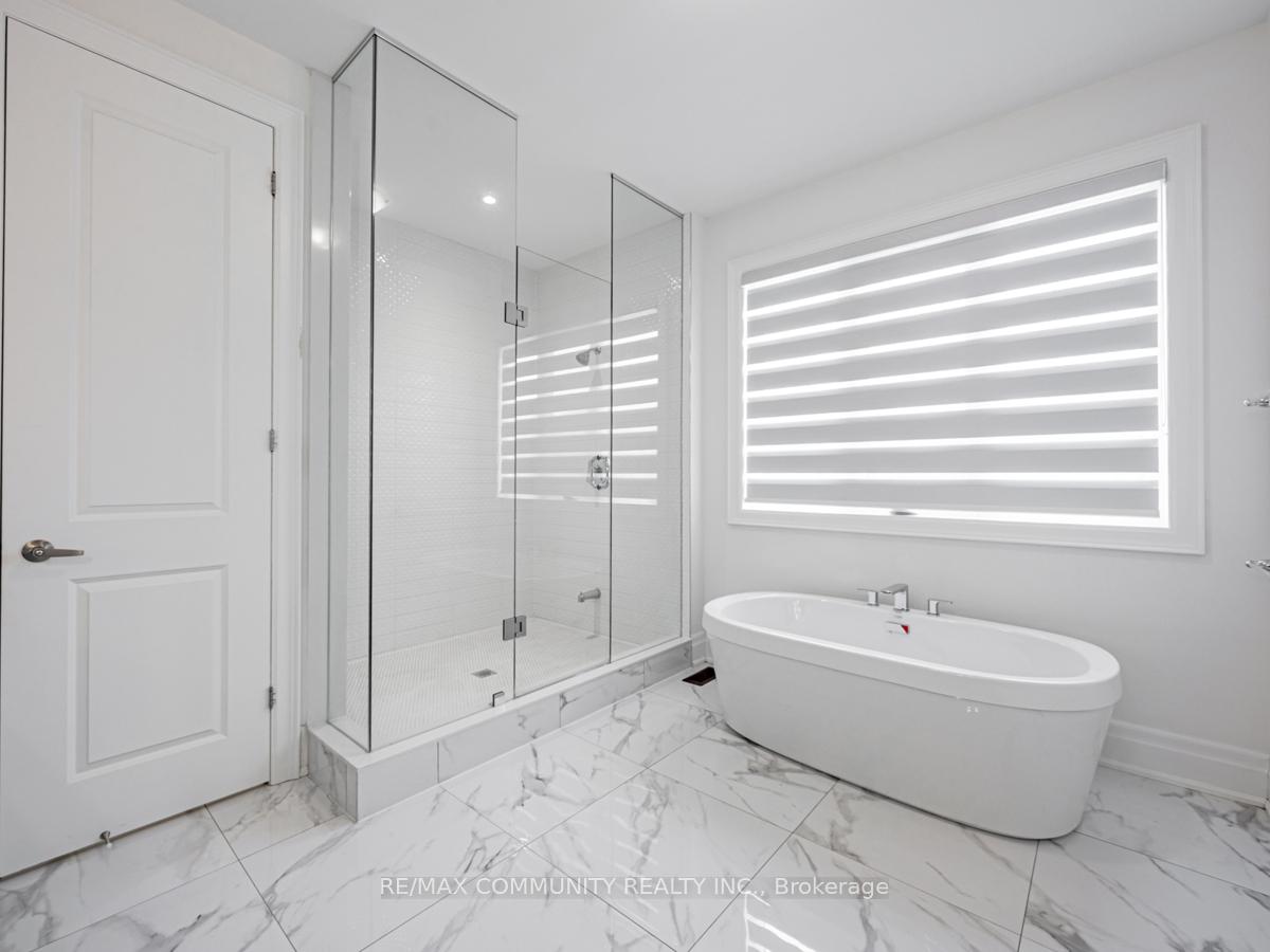 Photo 25 of 24 Arbordale Drive, Vaughan, Vellore Village — HOMEH