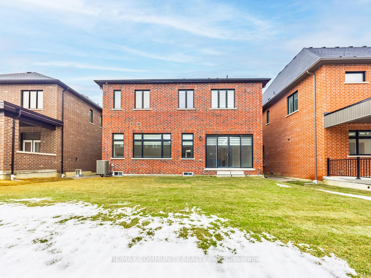 Photo 30 of 24 Arbordale Drive, Vaughan, Vellore Village — HOMEH