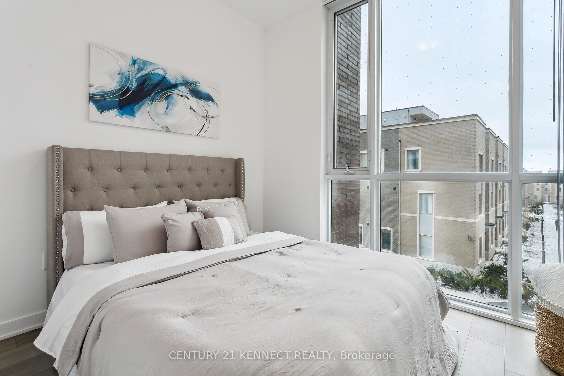 Photo 18 of Unit 222, 60 Honeycrisp Crescent, Vaughan, Vaughan Corporate Centre — HOMEH