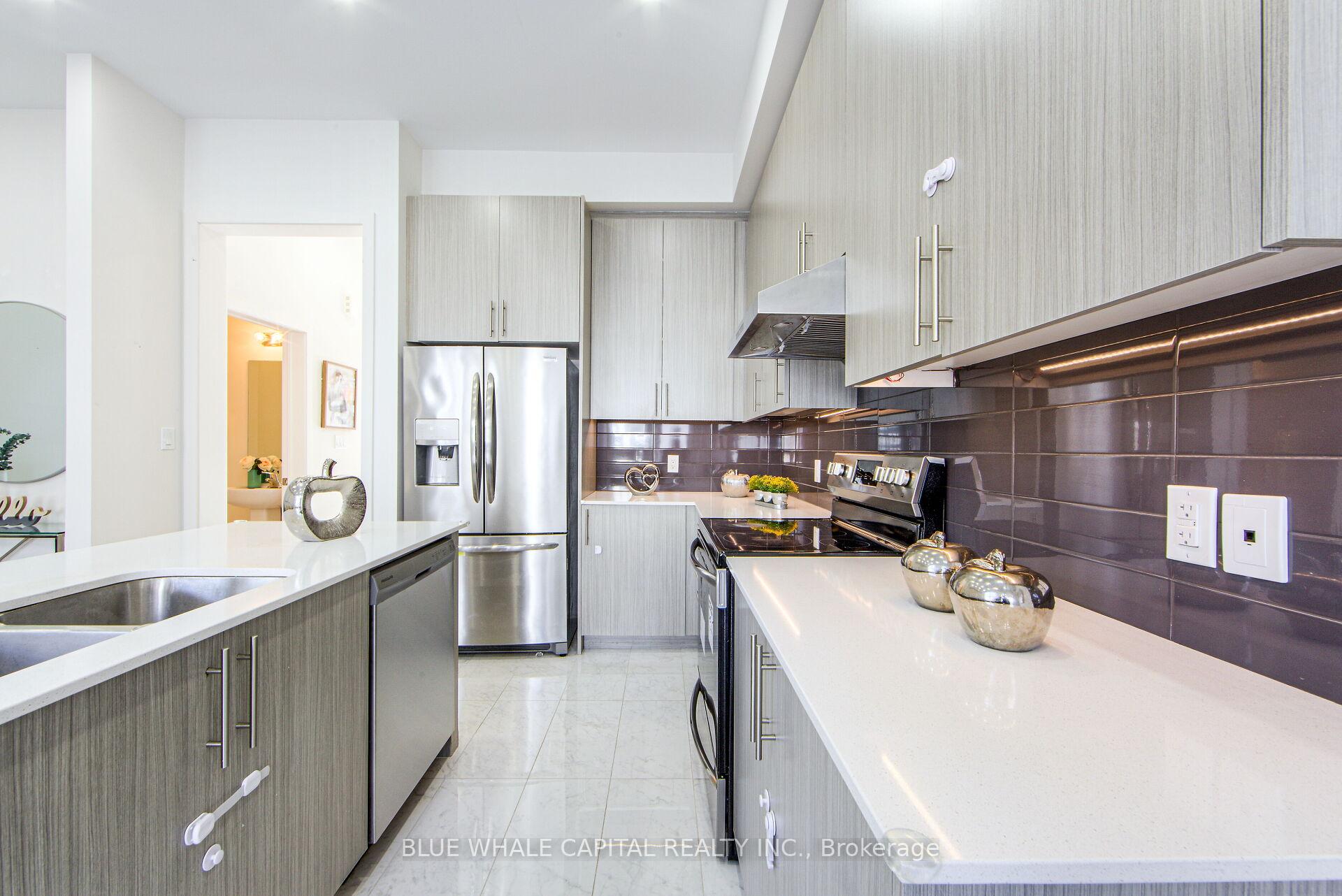 Photo 21 of 25 Mogul Road, Vaughan, Vellore Village — HOMEH