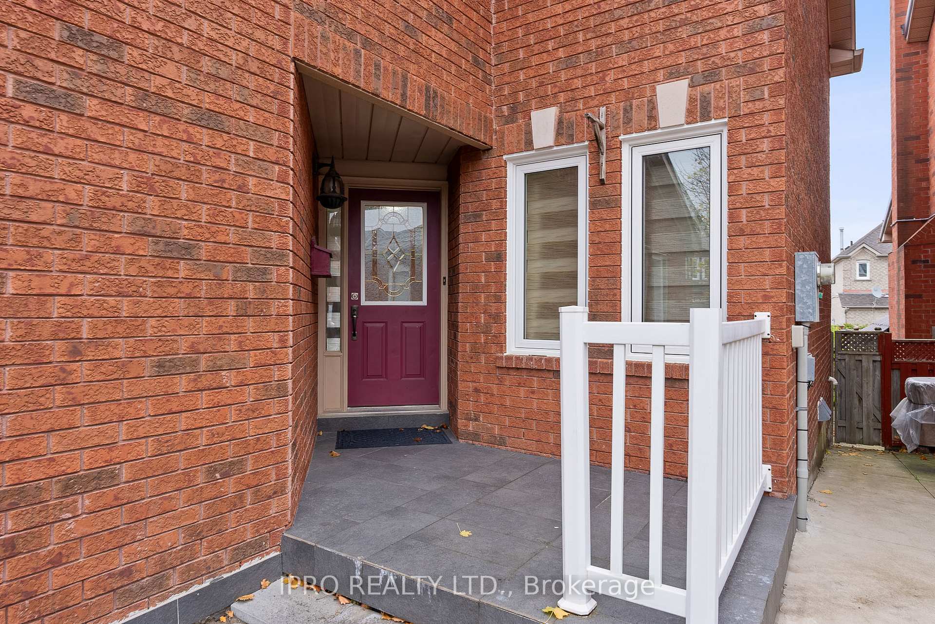 Photo 21 of 44 Bighorn Crescent, Brampton, Sandringham-Wellington — HOMEH
