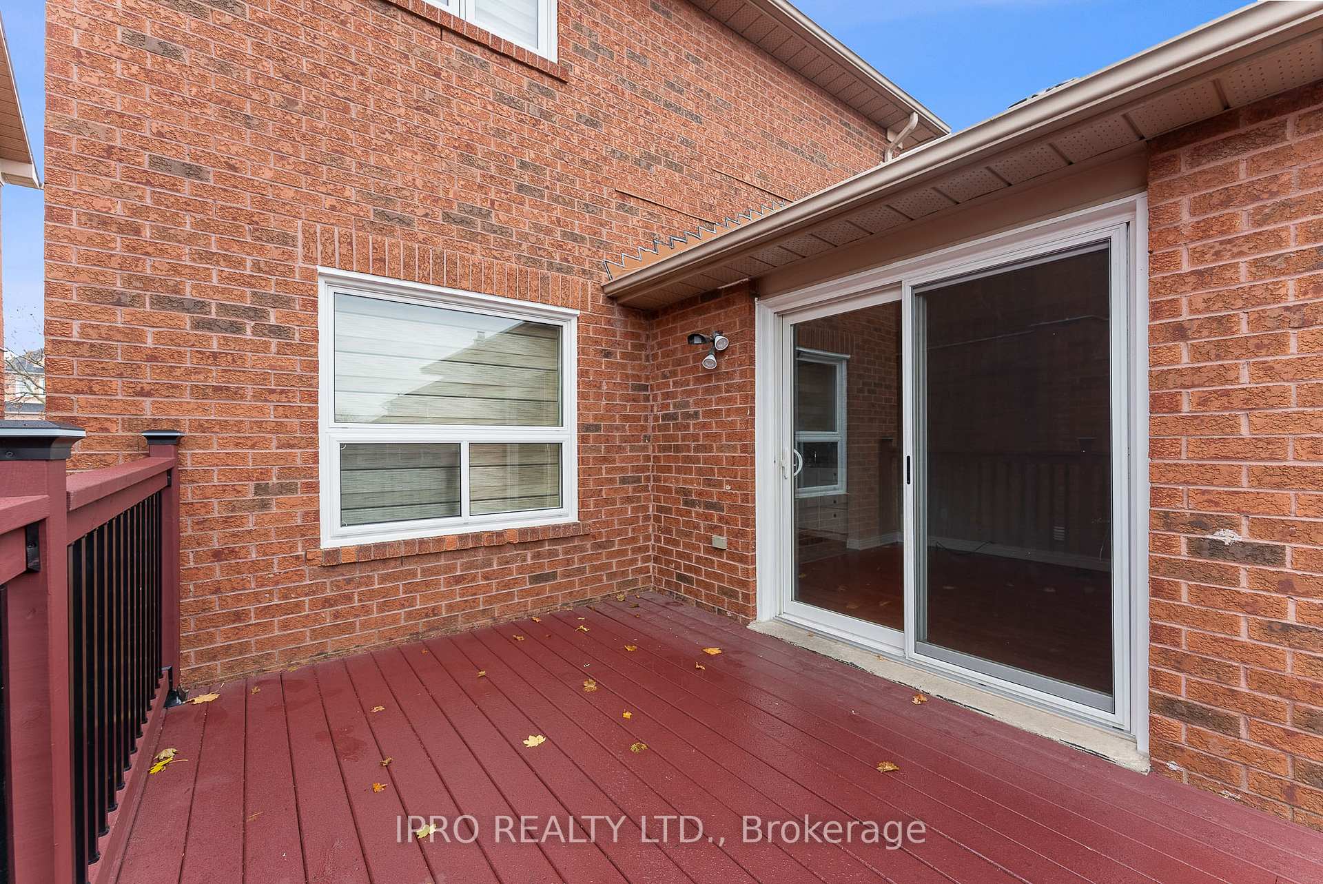Photo 27 of 44 Bighorn Crescent, Brampton, Sandringham-Wellington — HOMEH