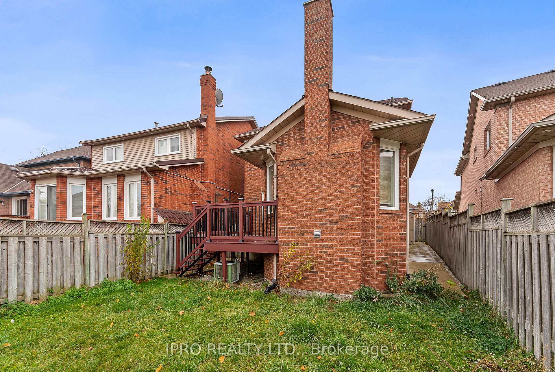 Photo 40 of 44 Bighorn Crescent, Brampton, Sandringham-Wellington — HOMEH