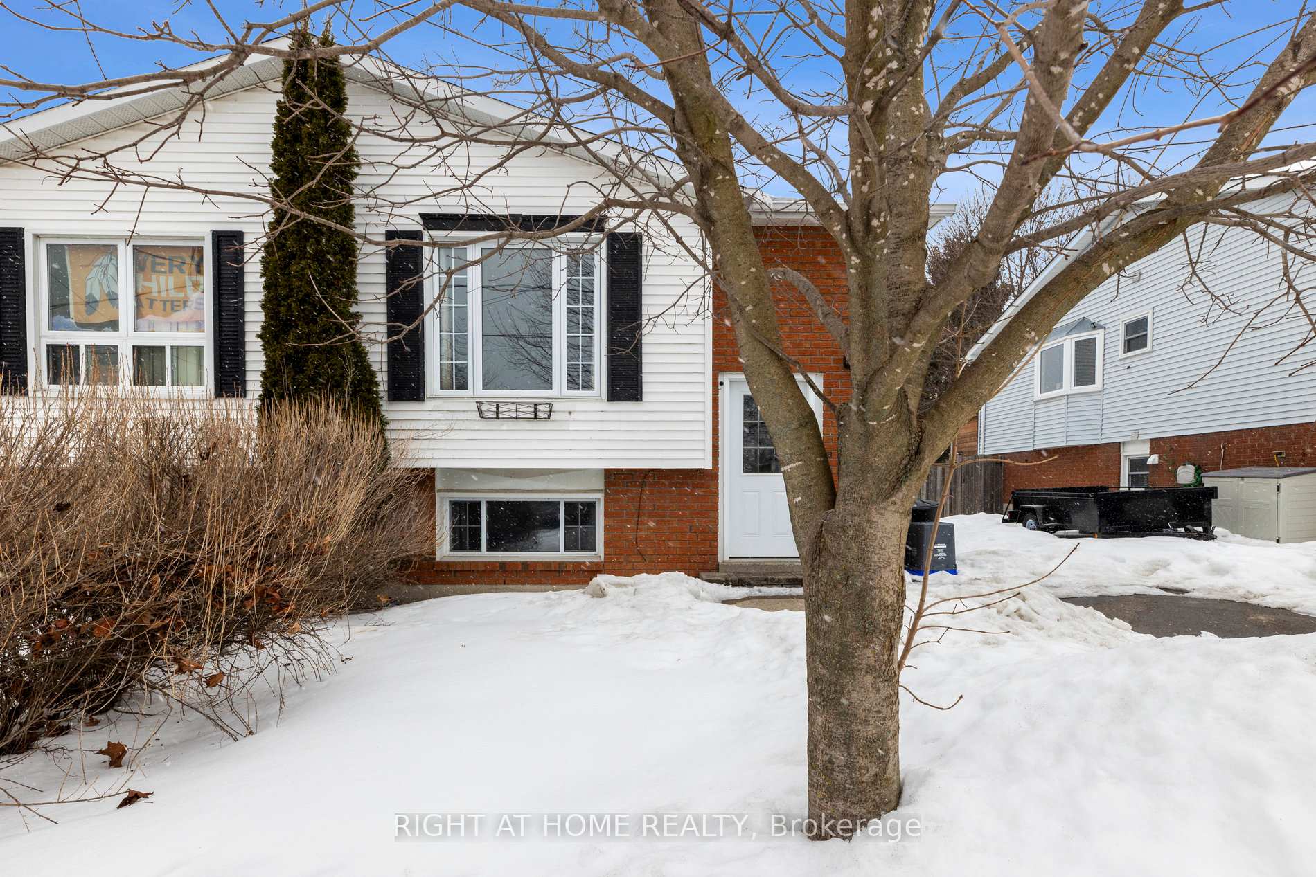 Photo 7 of 918 Westwood Crescent, Cobourg — HOMEH