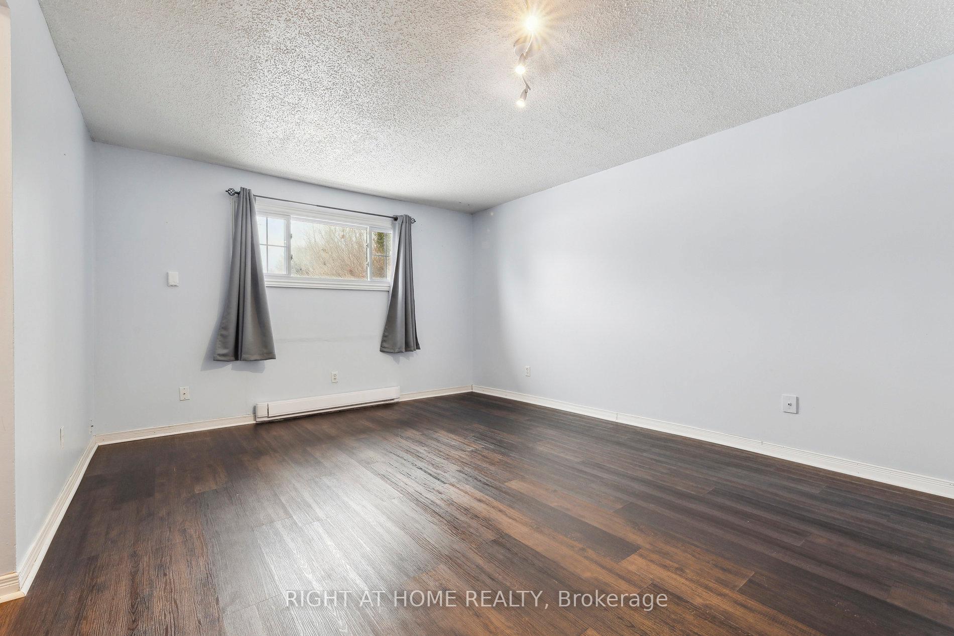 Photo 29 of 918 Westwood Crescent, Cobourg — HOMEH