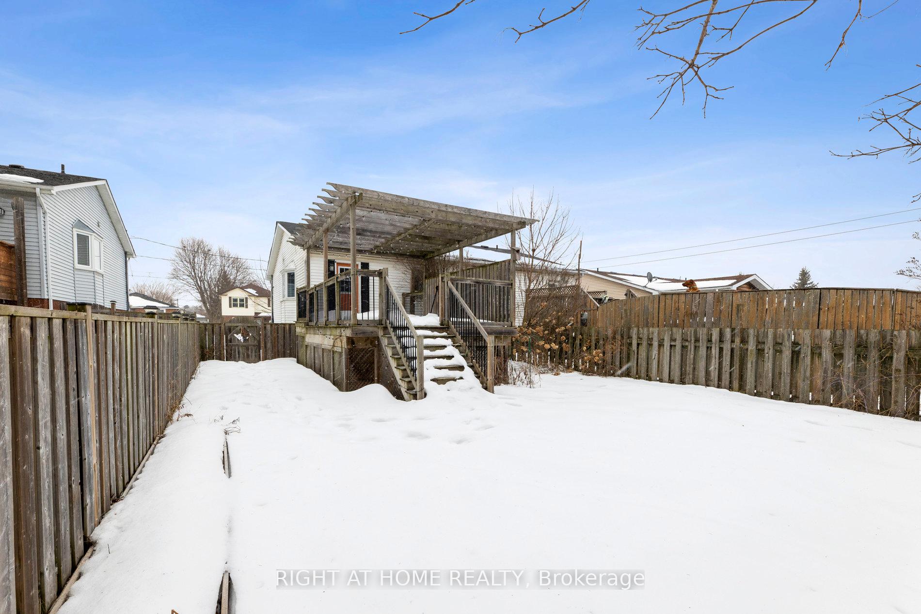 Photo 30 of 918 Westwood Crescent, Cobourg — HOMEH