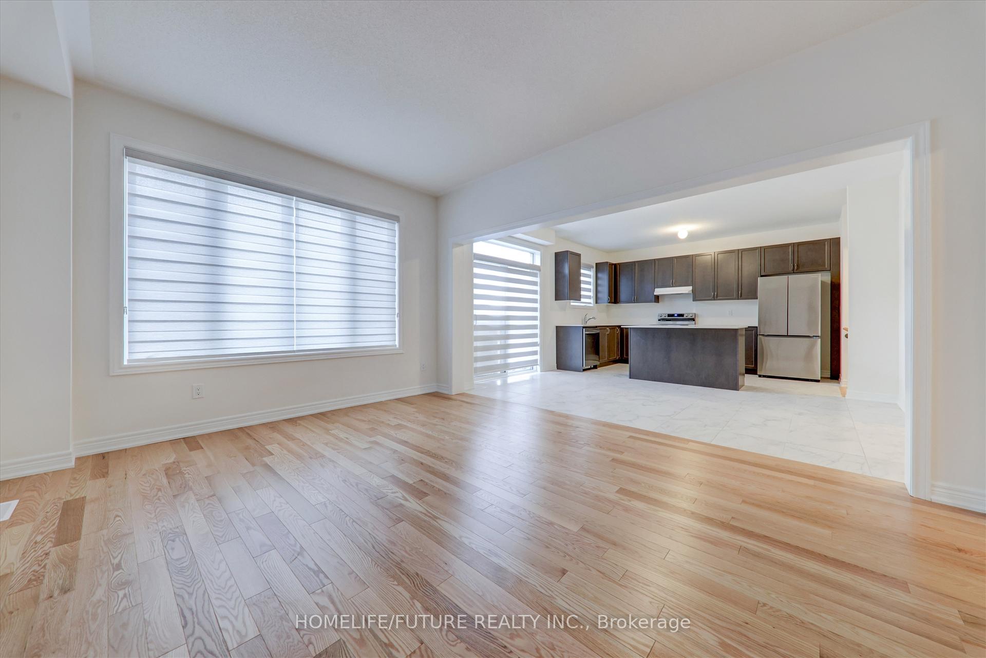 Photo 8 of 1425 Davis Loop, Innisfil, Lefroy — HOMEH