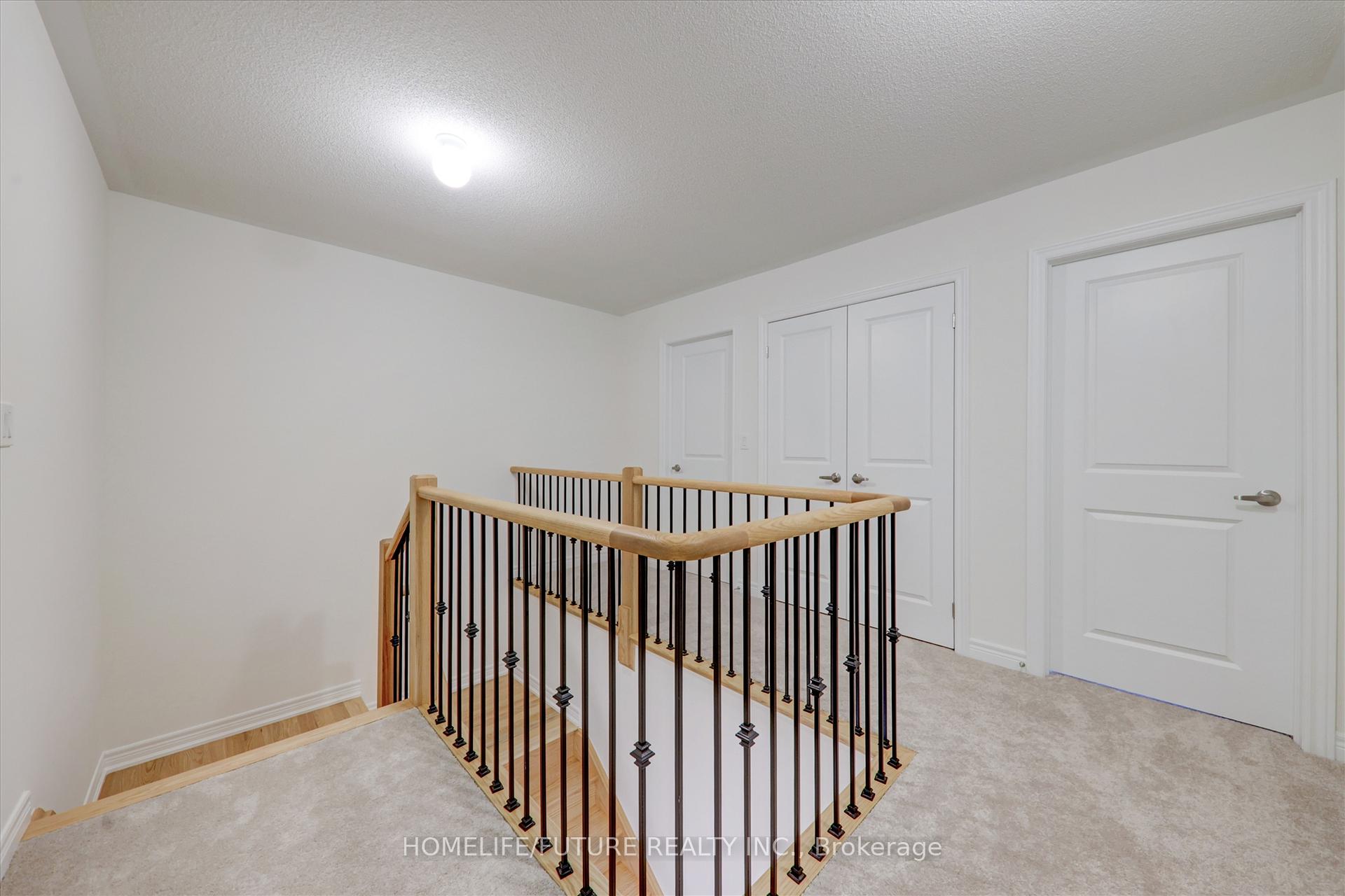 Photo 14 of 1425 Davis Loop, Innisfil, Lefroy — HOMEH