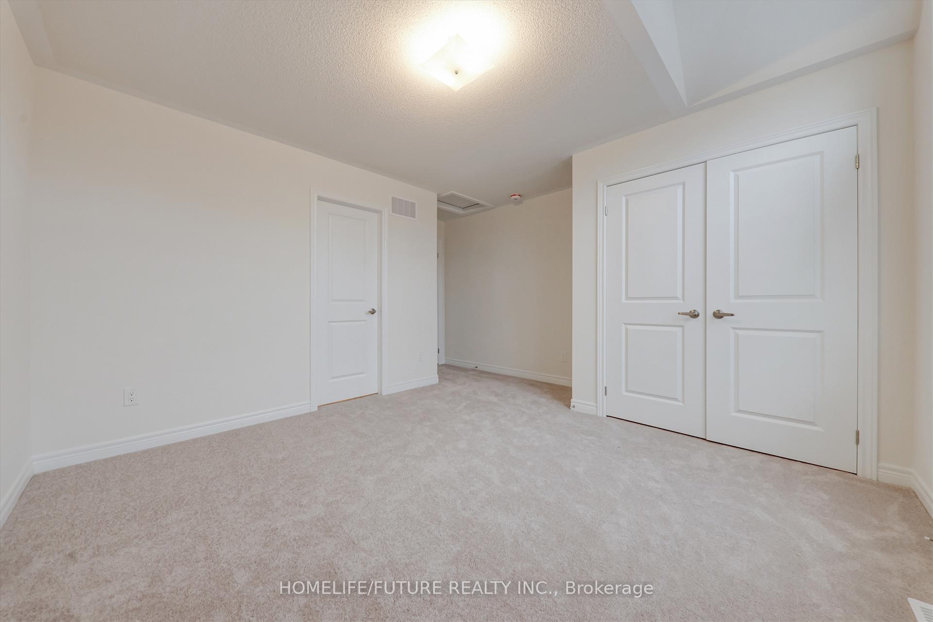 Photo 23 of 1425 Davis Loop, Innisfil, Lefroy — HOMEH