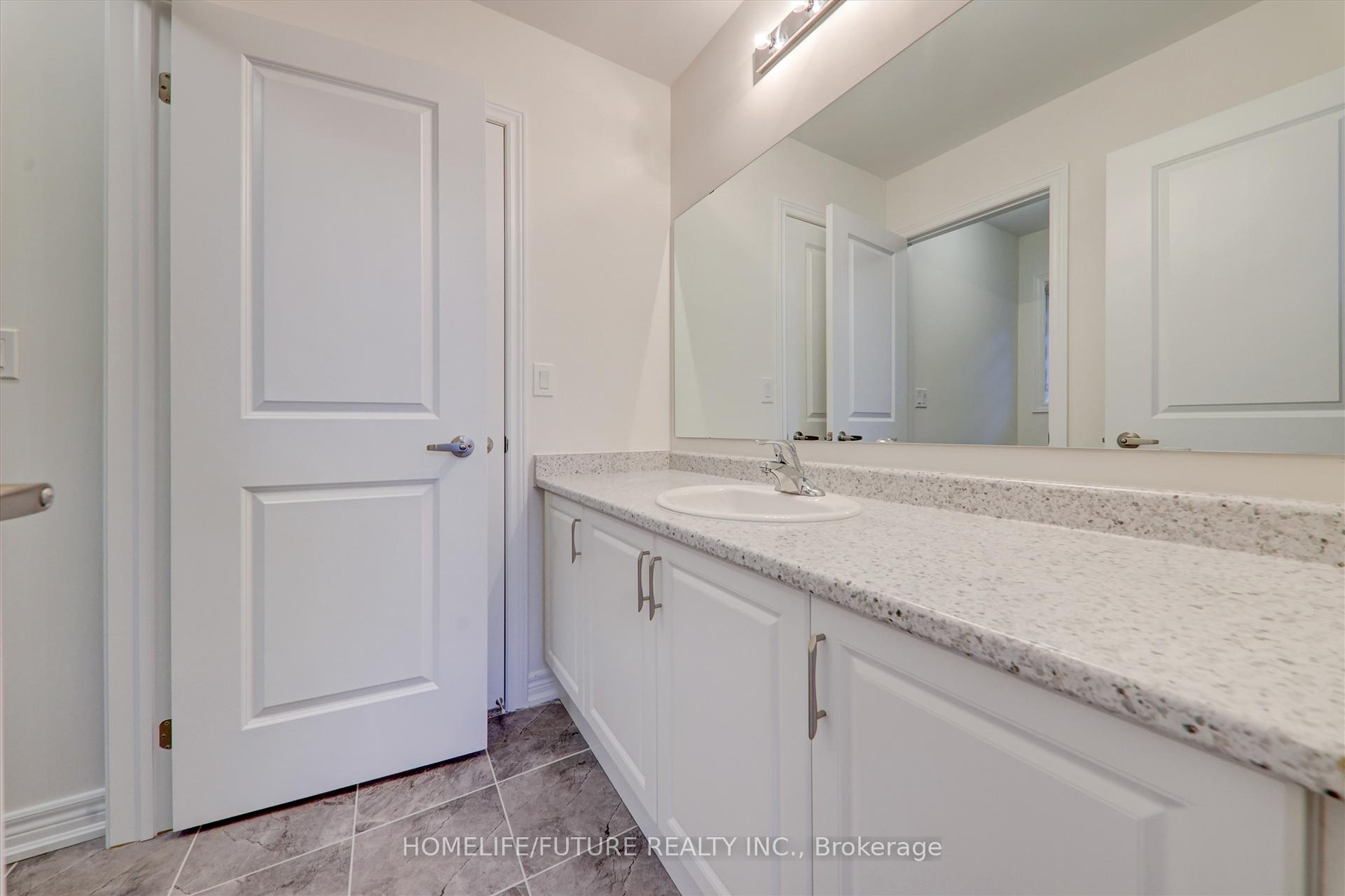 Photo 27 of 1425 Davis Loop, Innisfil, Lefroy — HOMEH