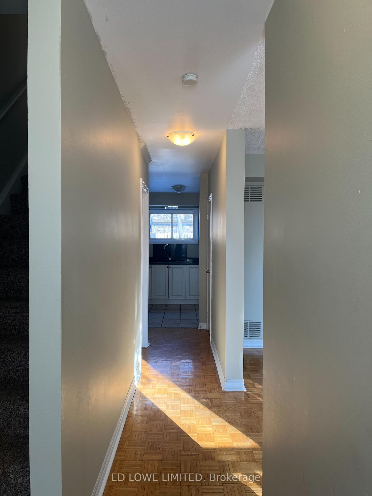 Photo 2 of Unit 21, 275 Blake Street, Barrie, North Shore — HOMEH