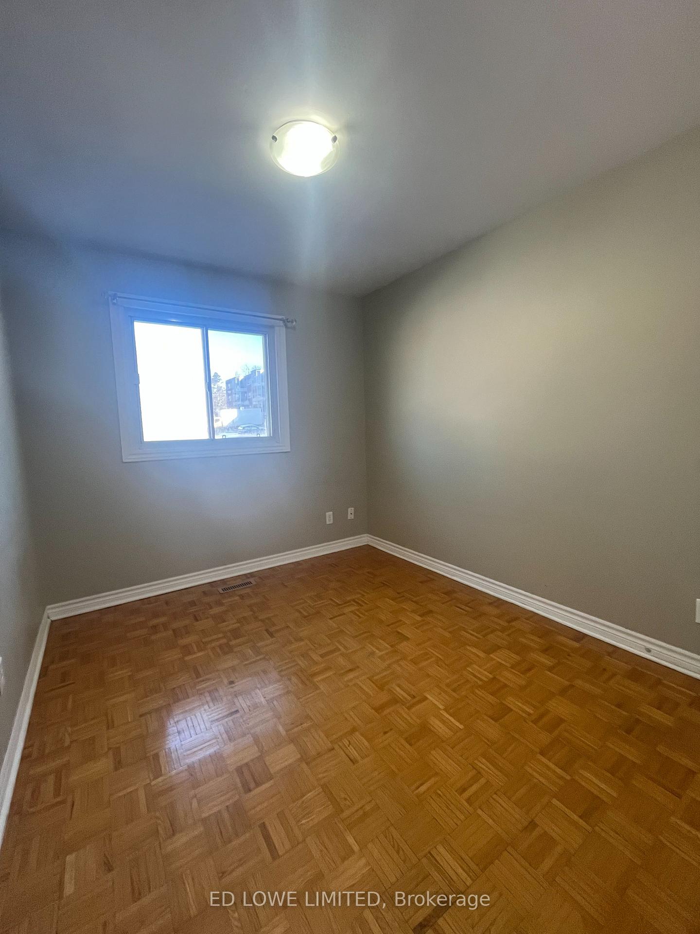 Photo 15 of Unit 21, 275 Blake Street, Barrie, North Shore — HOMEH