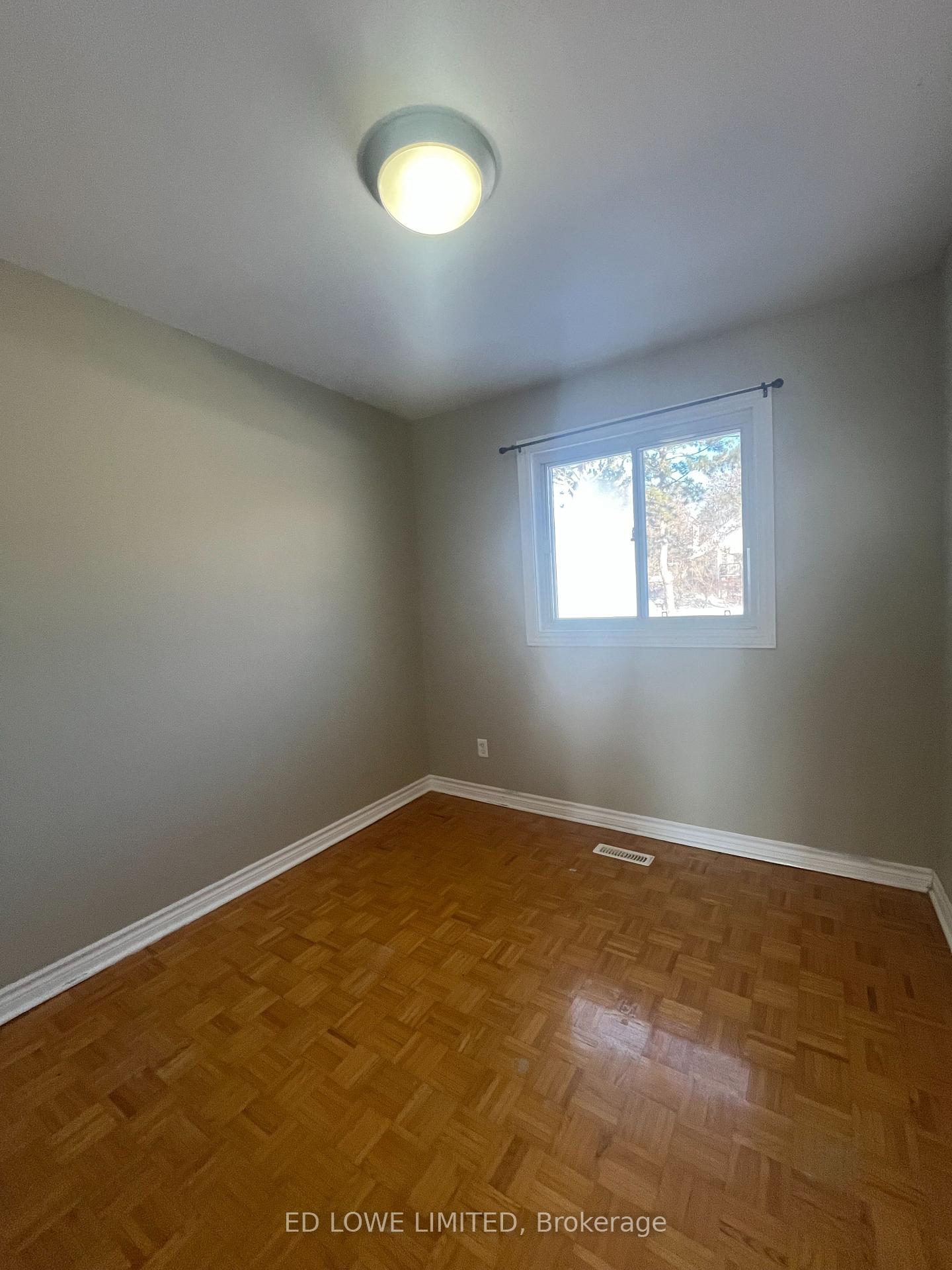 Photo 16 of Unit 21, 275 Blake Street, Barrie, North Shore — HOMEH