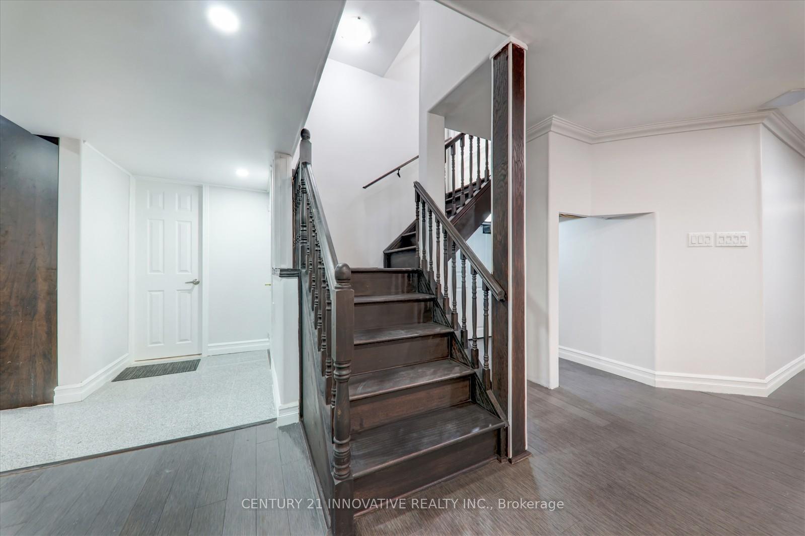 Photo 36 of 100 Chasser Drive, Markham, Greensborough — HOMEH