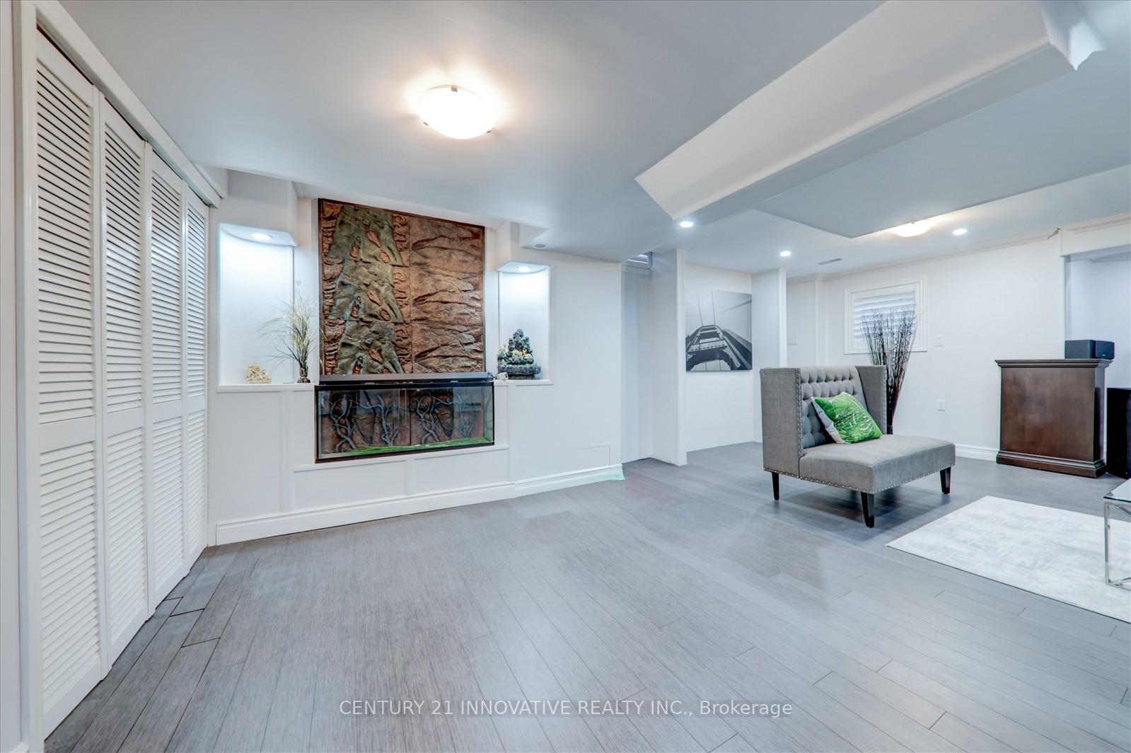 Photo 23 of 100 Chasser Drive, Markham, Greensborough — HOMEH