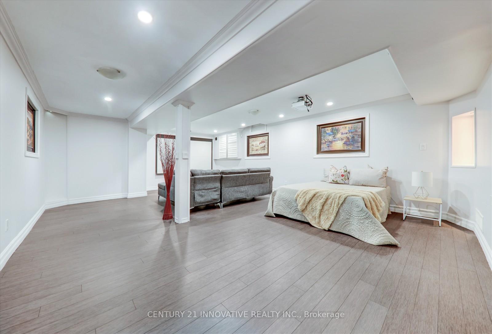 Photo 37 of 100 Chasser Drive, Markham, Greensborough — HOMEH