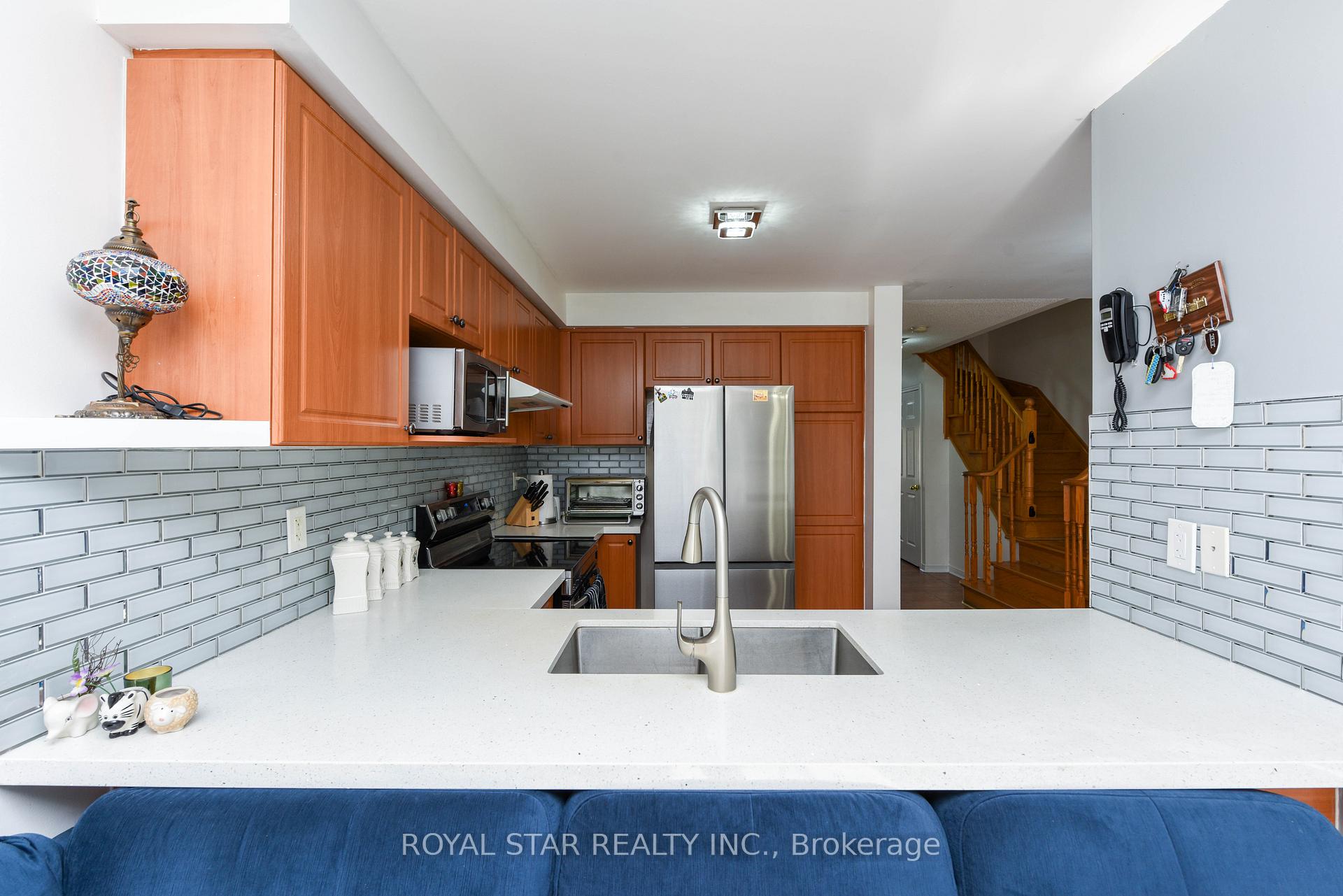 Photo 12 of Unit 113, 11 Brucewood Road N, Brampton, Sandringham-Wellington — HOMEH