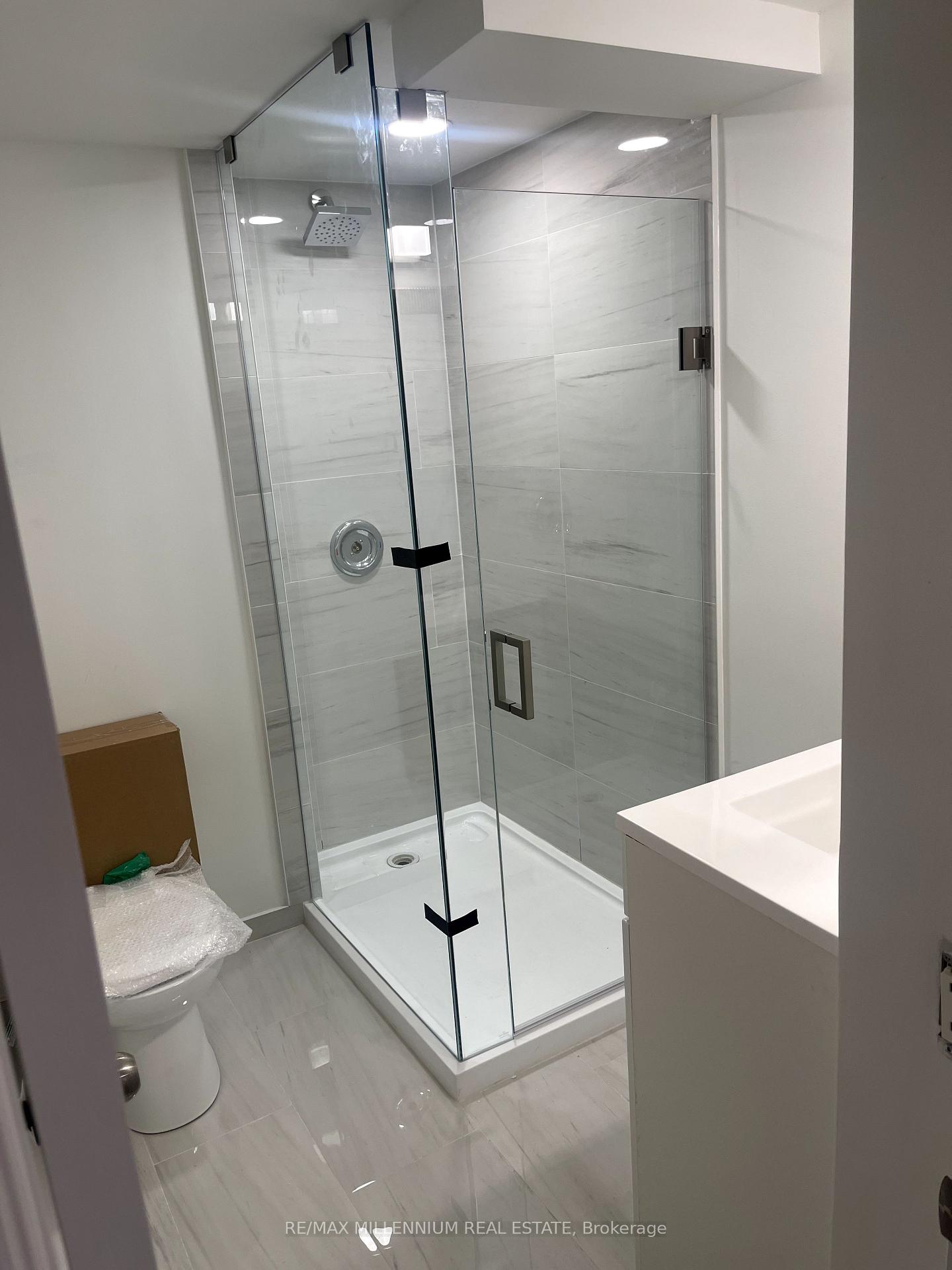 Photo 6 of 66 Southlake Boulevard E, Brampton, Madoc — HOMEH