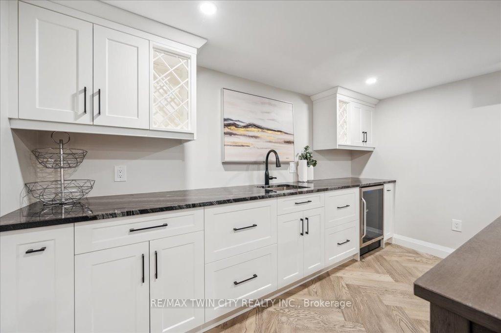 Photo 28 of 122 Forestwood Drive, Kitchener — HOMEH