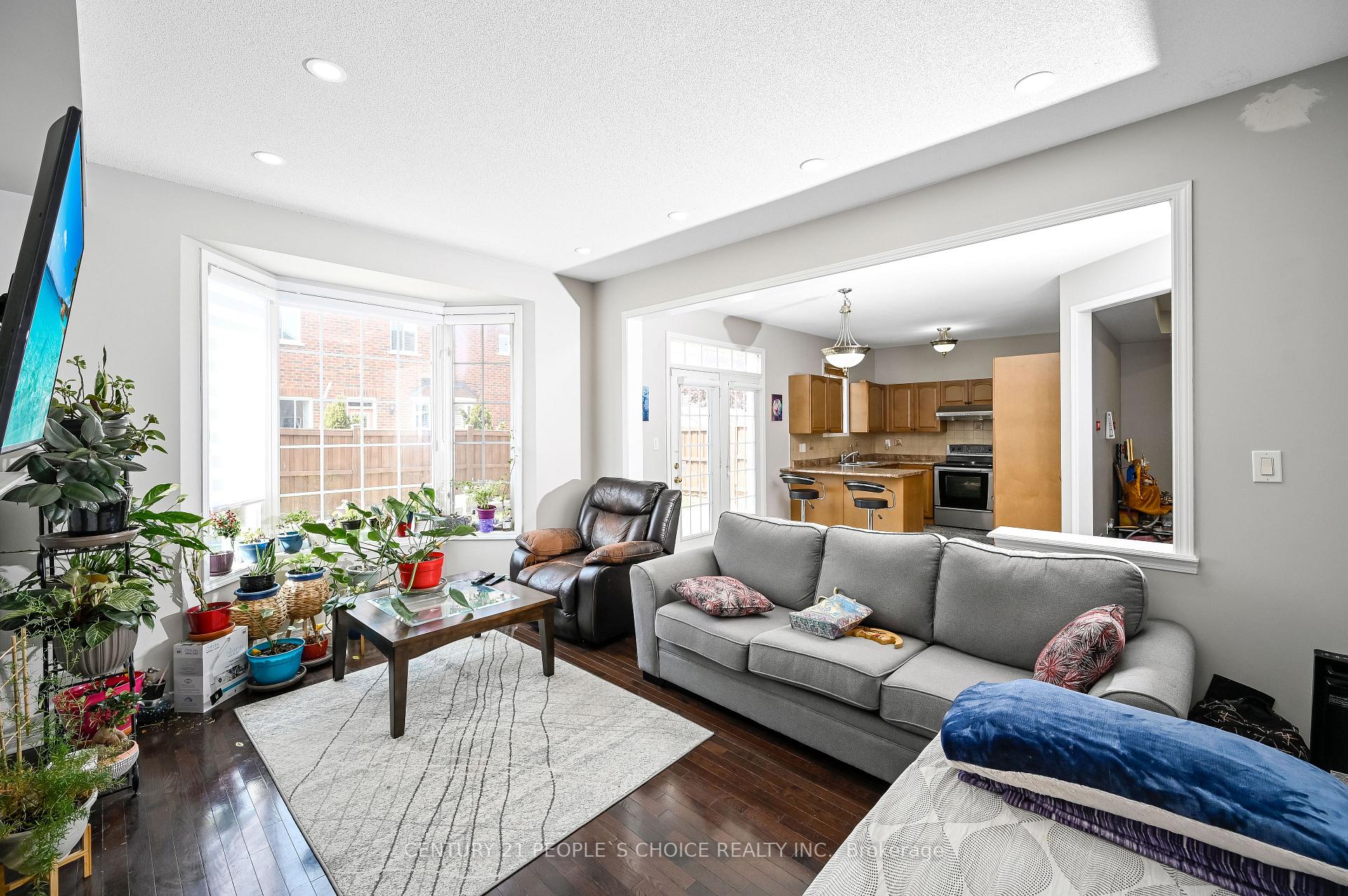 Photo 23 of 10 Ling Street, Ajax, Northwest Ajax — HOMEH