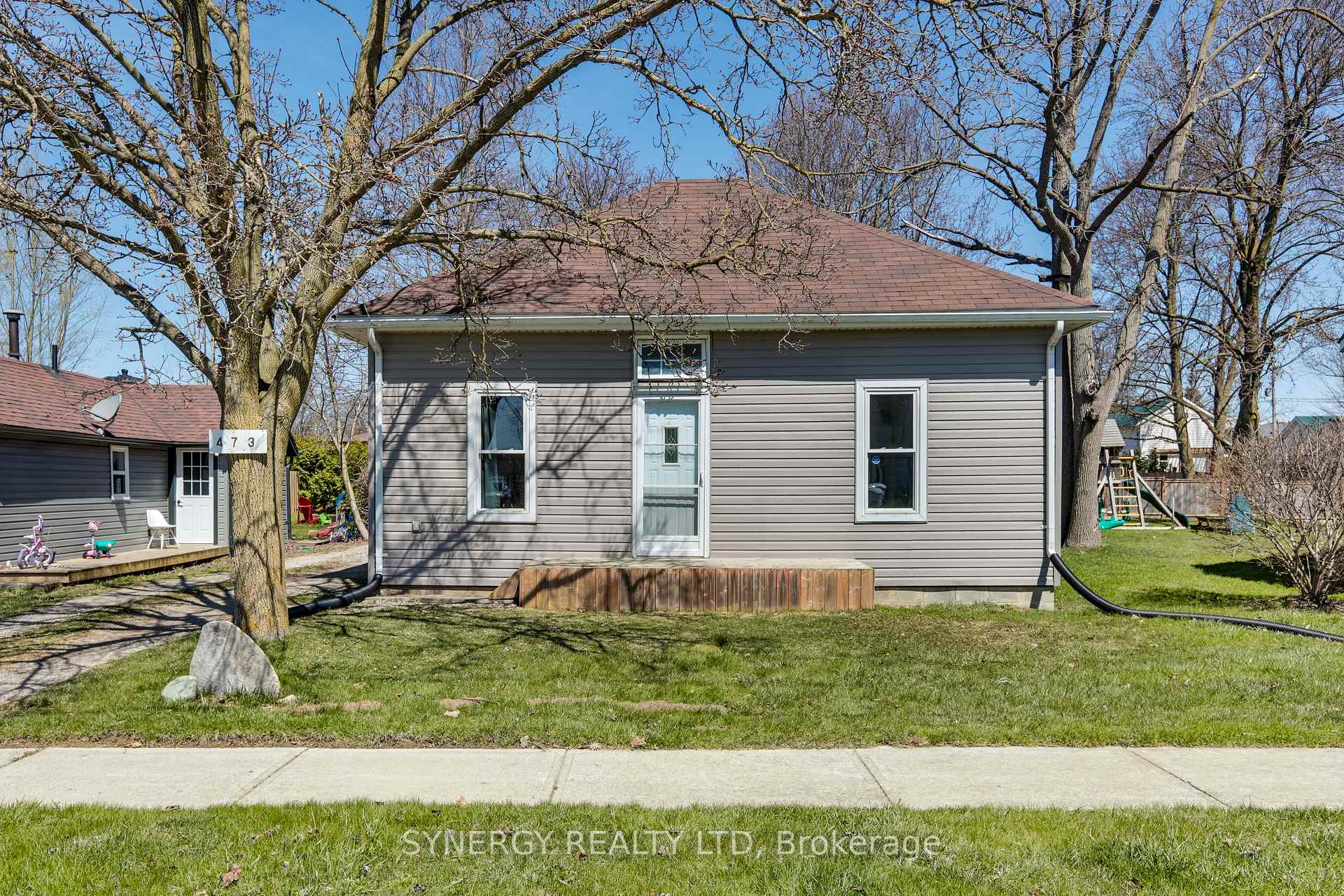 Photo 1 of 473 Front Street, Warwick, Watford — HOMEH