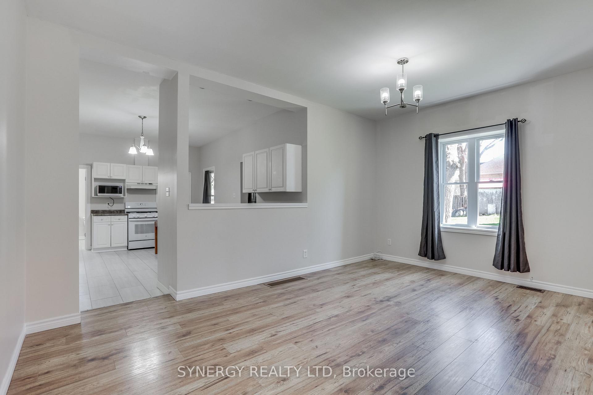 Photo 19 of 473 Front Street, Warwick, Watford — HOMEH