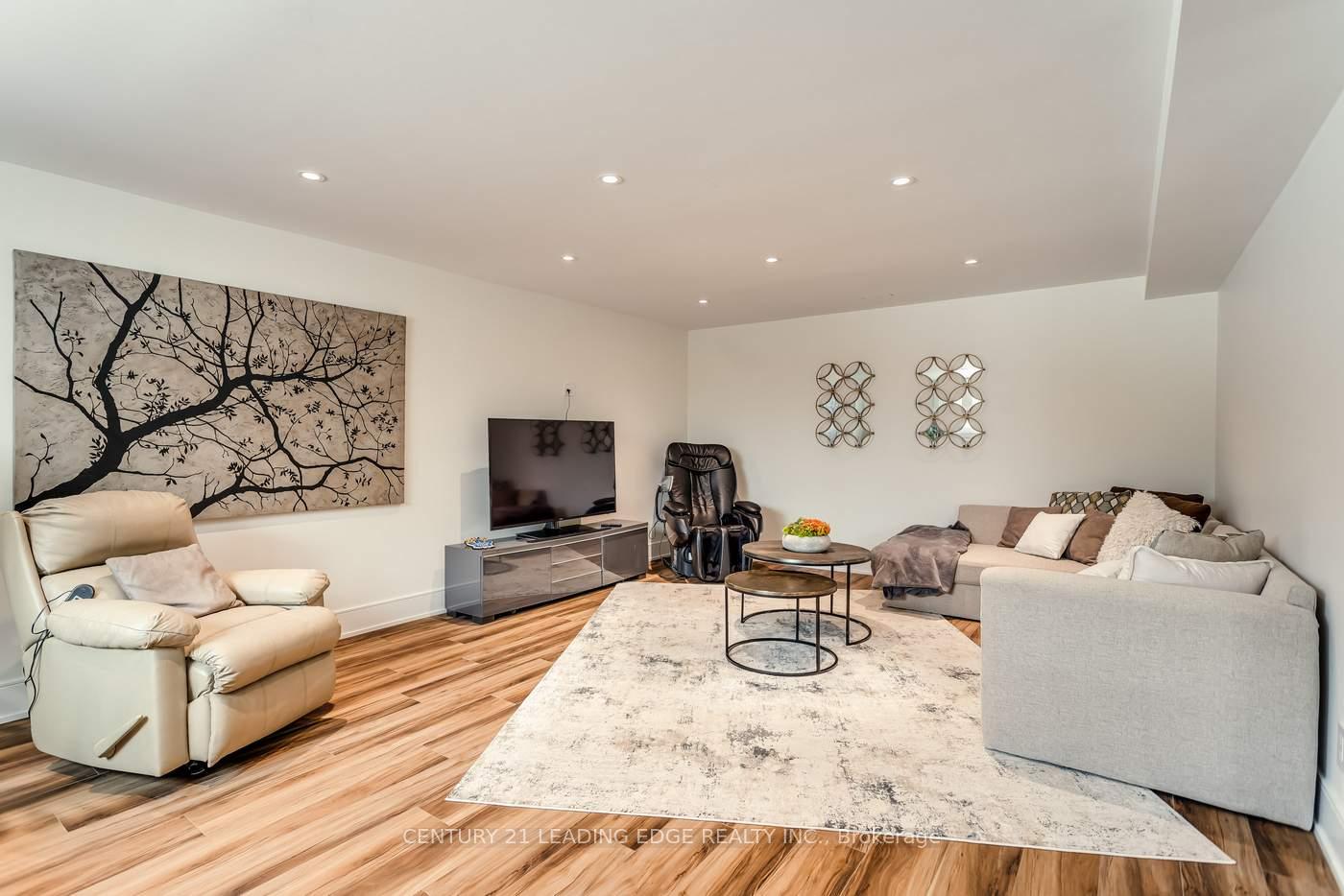 Photo 28 of 558 Pine Ridge Road, Pickering, Rosebank — HOMEH