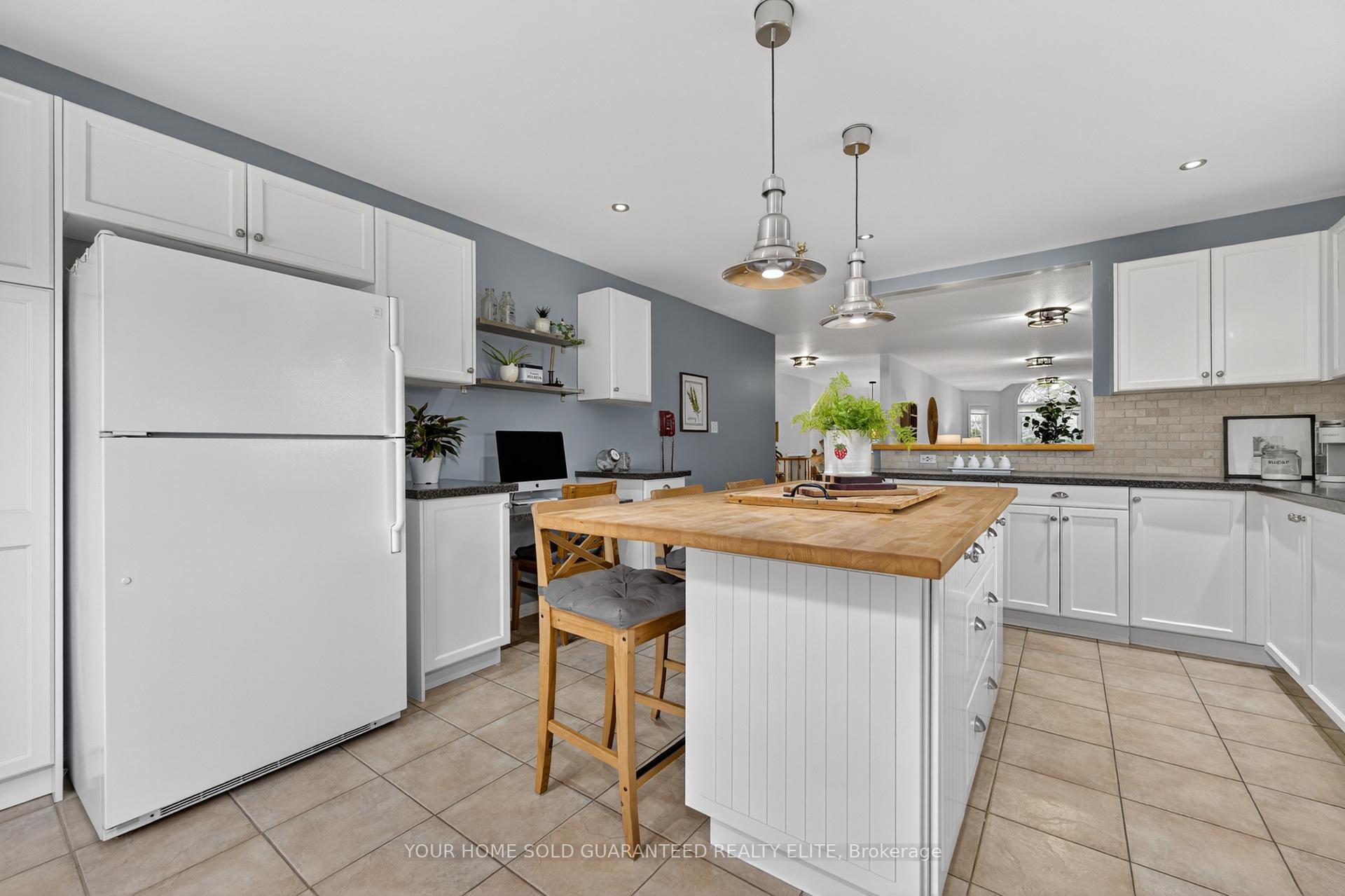 Photo 10 of 9 Tunbridge Crescent, Grimsby, Grimsby East — HOMEH