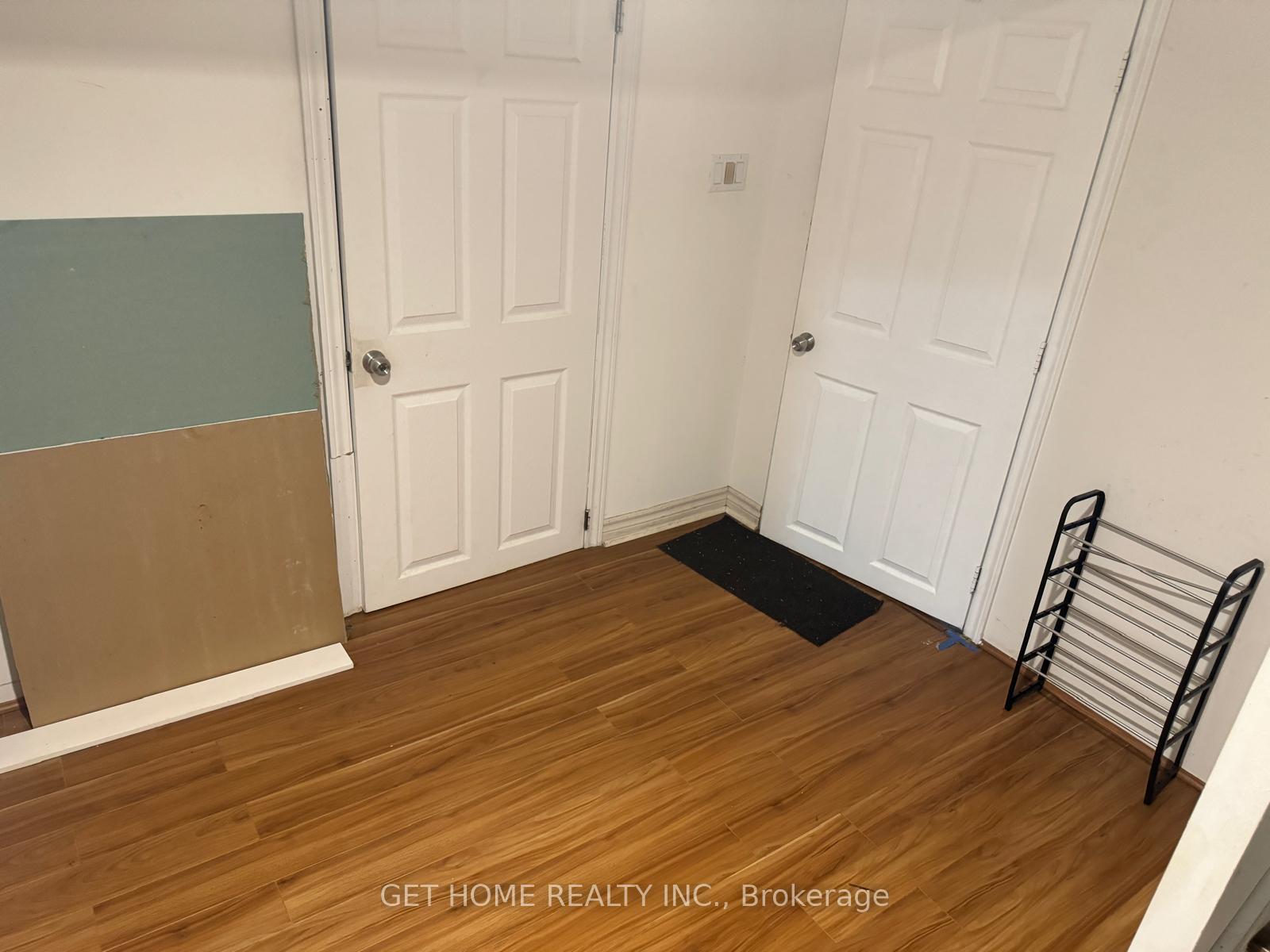 Photo 12 of Unit #Bsmt, 4 St George's Place, Brampton, Northwood Park — HOMEH