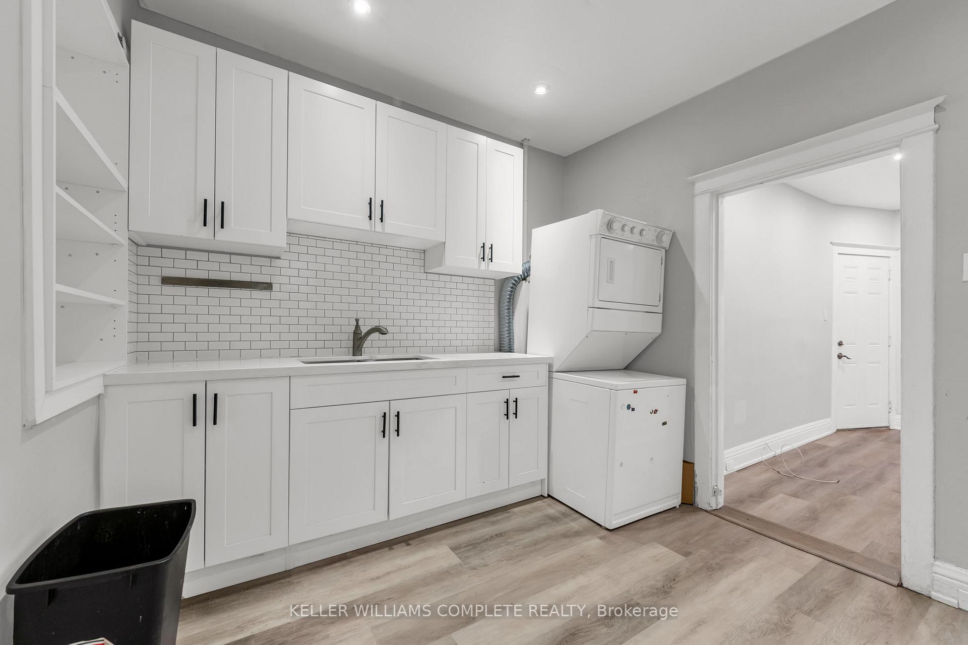 Photo 2 of Unit 1, 199 Balmoral Avenue N, Hamilton, Crown Point — HOMEH