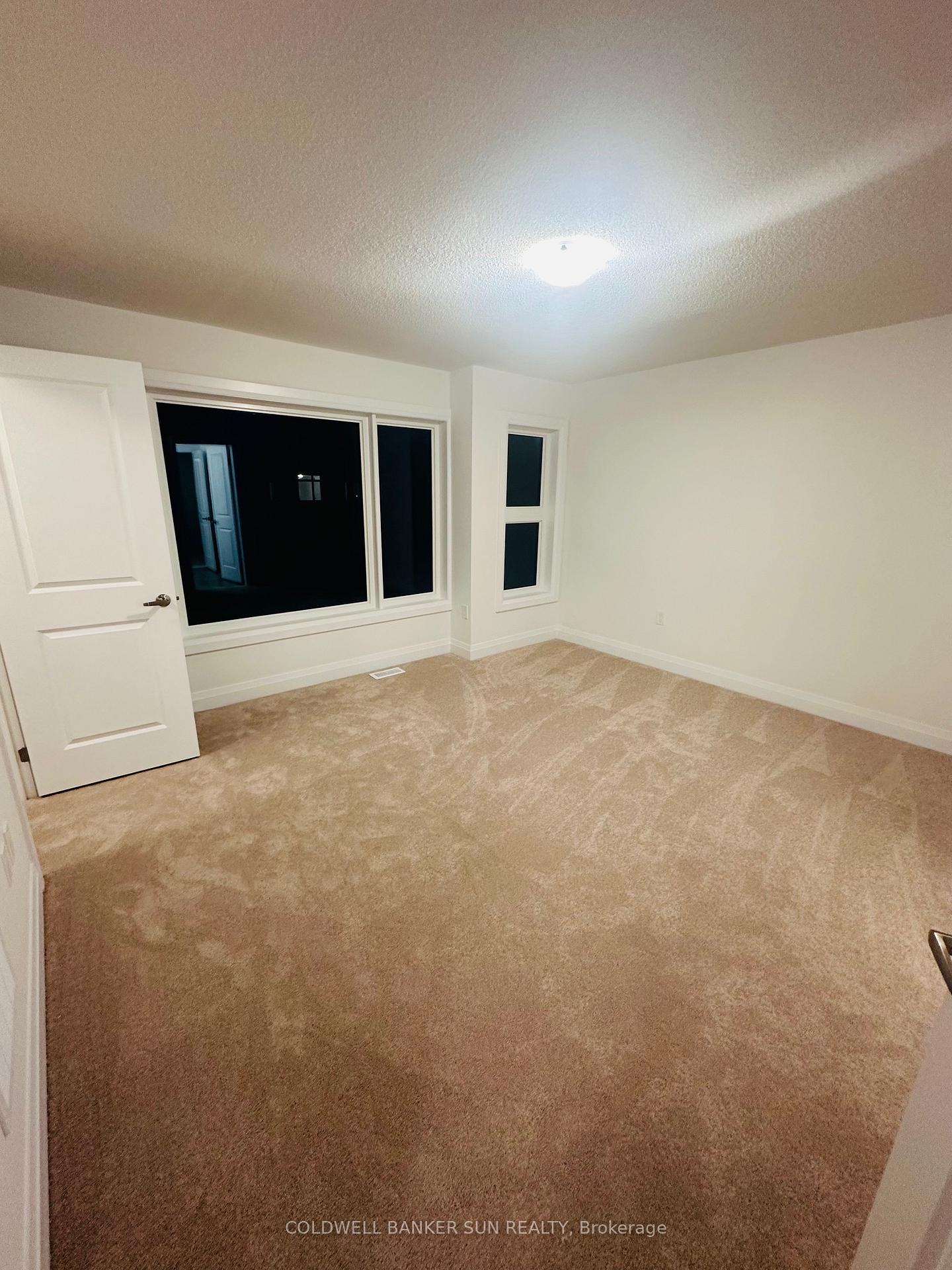 Photo 25 of 619 Windwood Drive, Hamilton, Binbrook — HOMEH