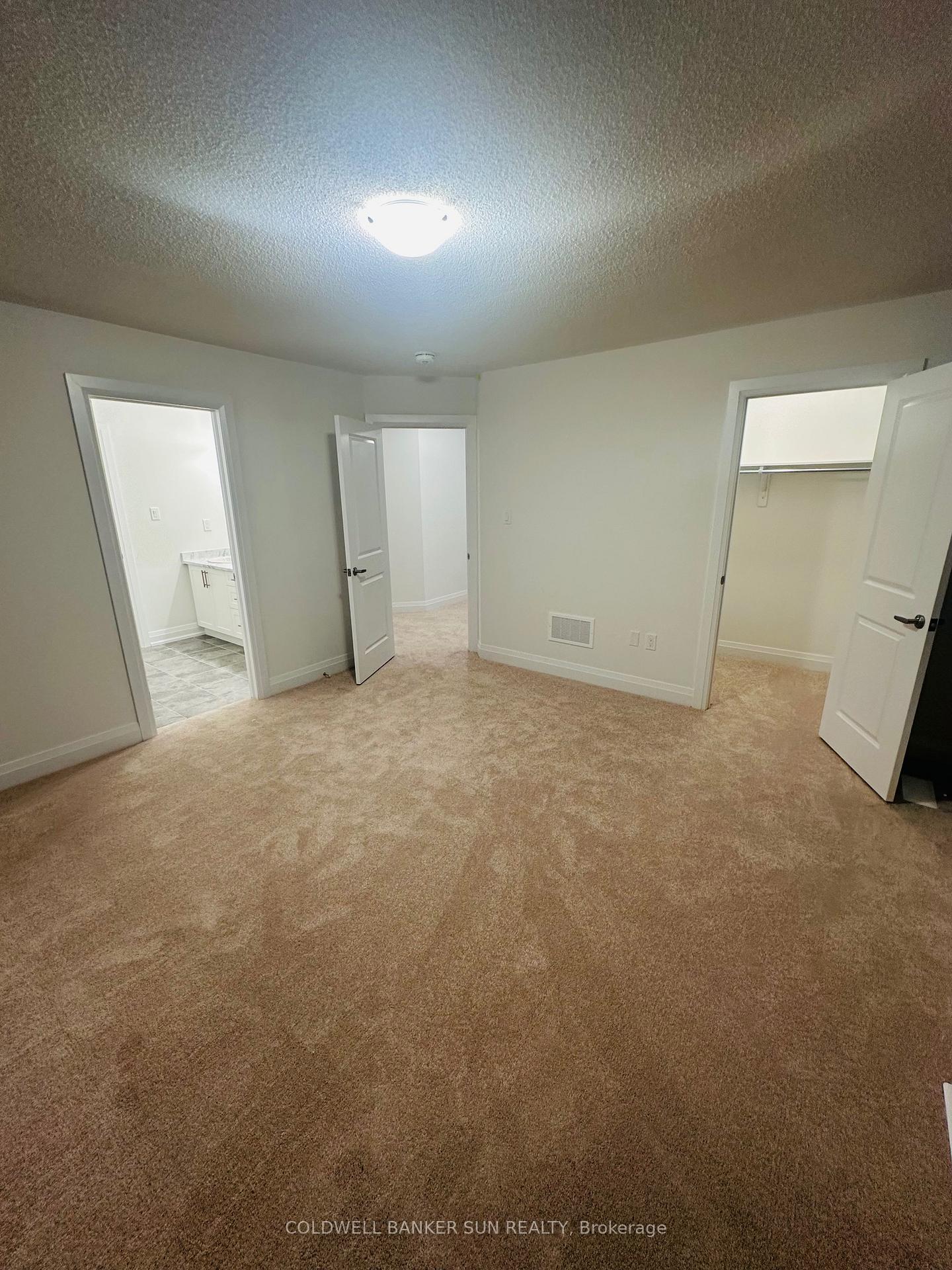 Photo 21 of 619 Windwood Drive, Hamilton, Binbrook — HOMEH