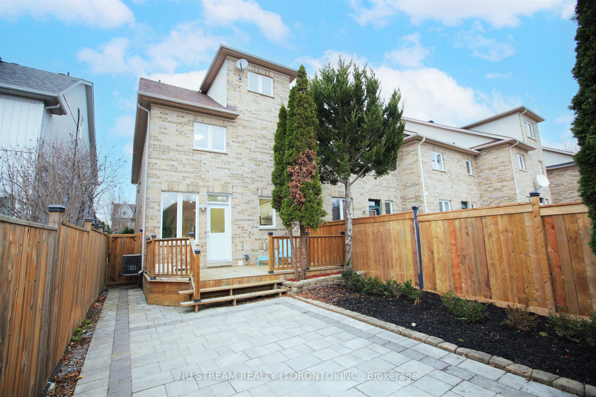 Photo 39 of 97 The Fairways, Markham, Angus Glen — HOMEH