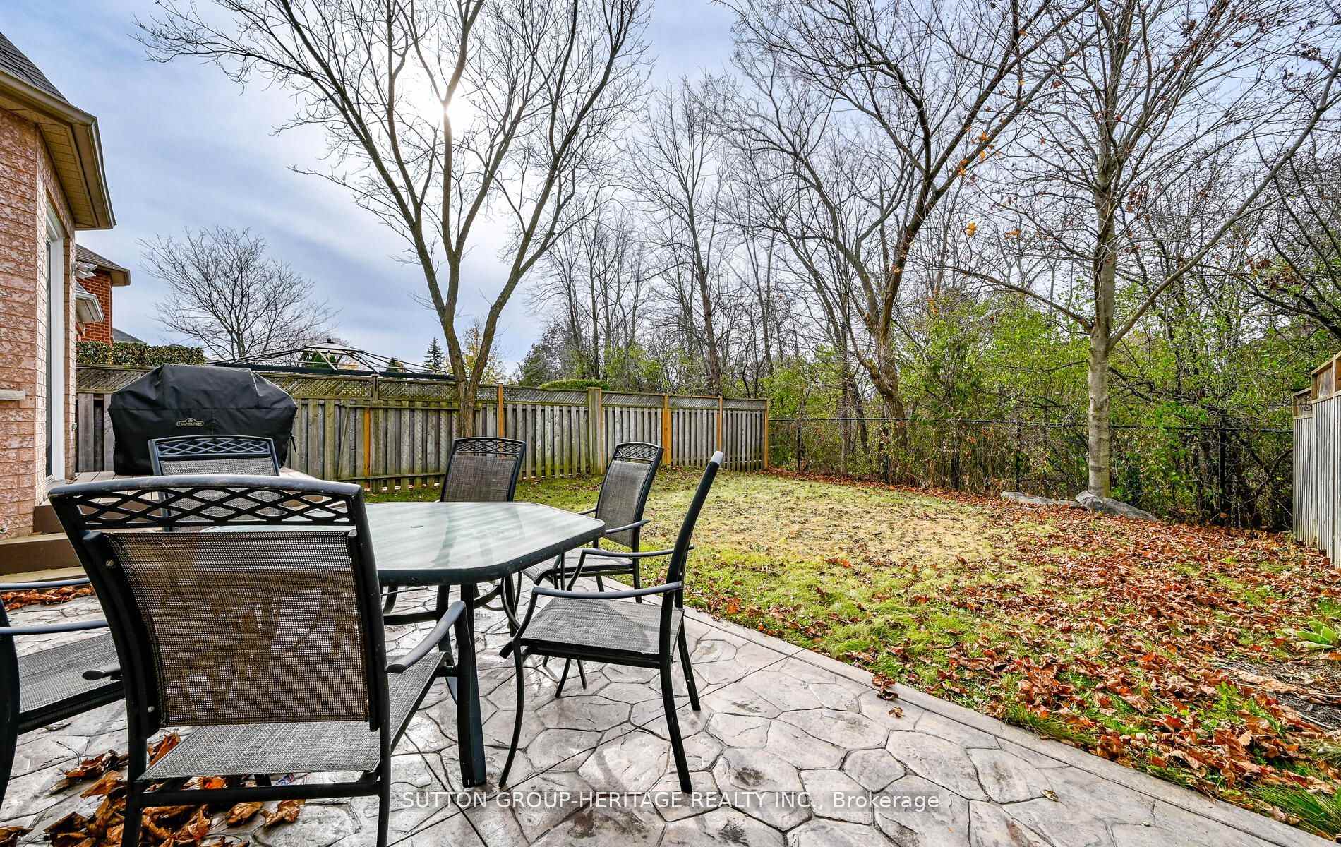 Photo 33 of 1776 Autumn Crescent, Pickering, Amberlea — HOMEH