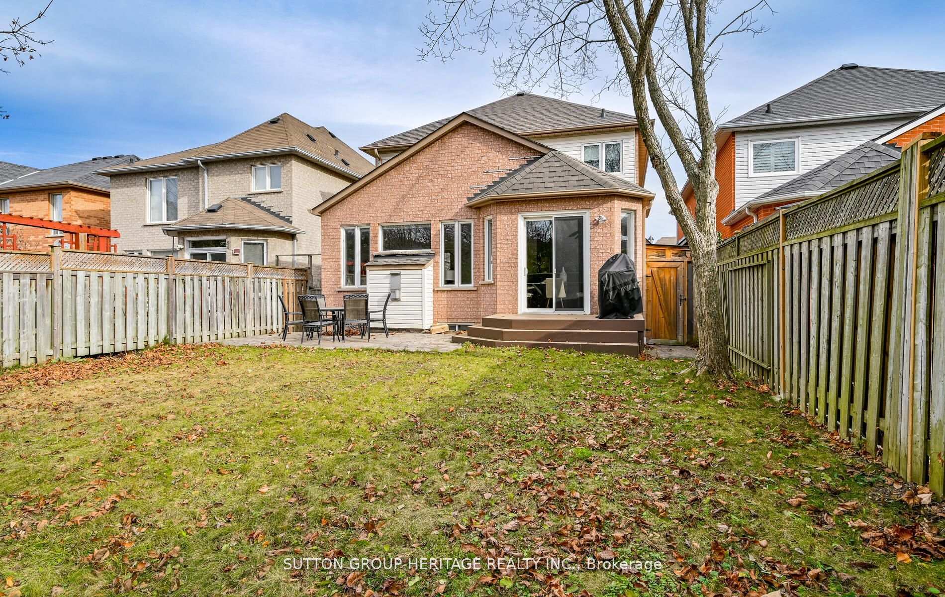Photo 30 of 1776 Autumn Crescent, Pickering, Amberlea — HOMEH