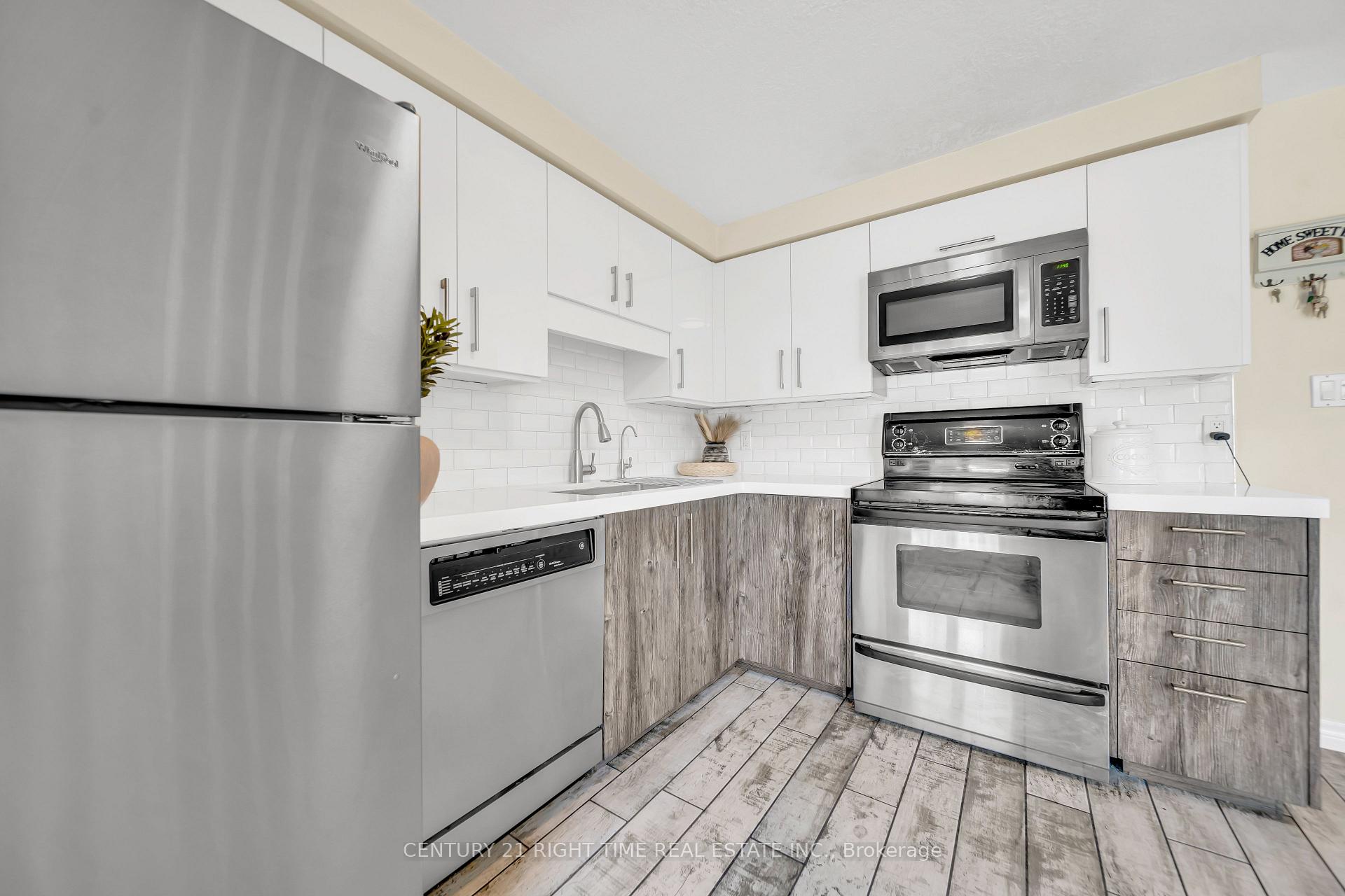 Photo 26 of 105 Max Becker Drive, Kitchener — HOMEH