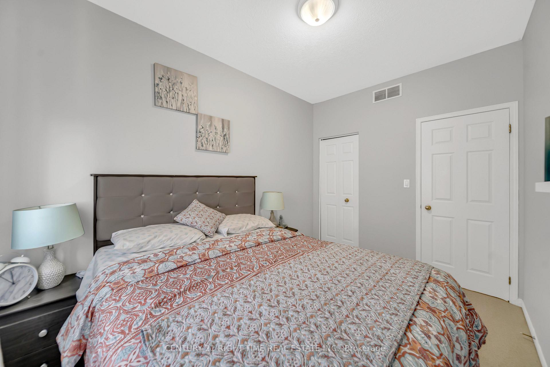 Photo 31 of 105 Max Becker Drive, Kitchener — HOMEH