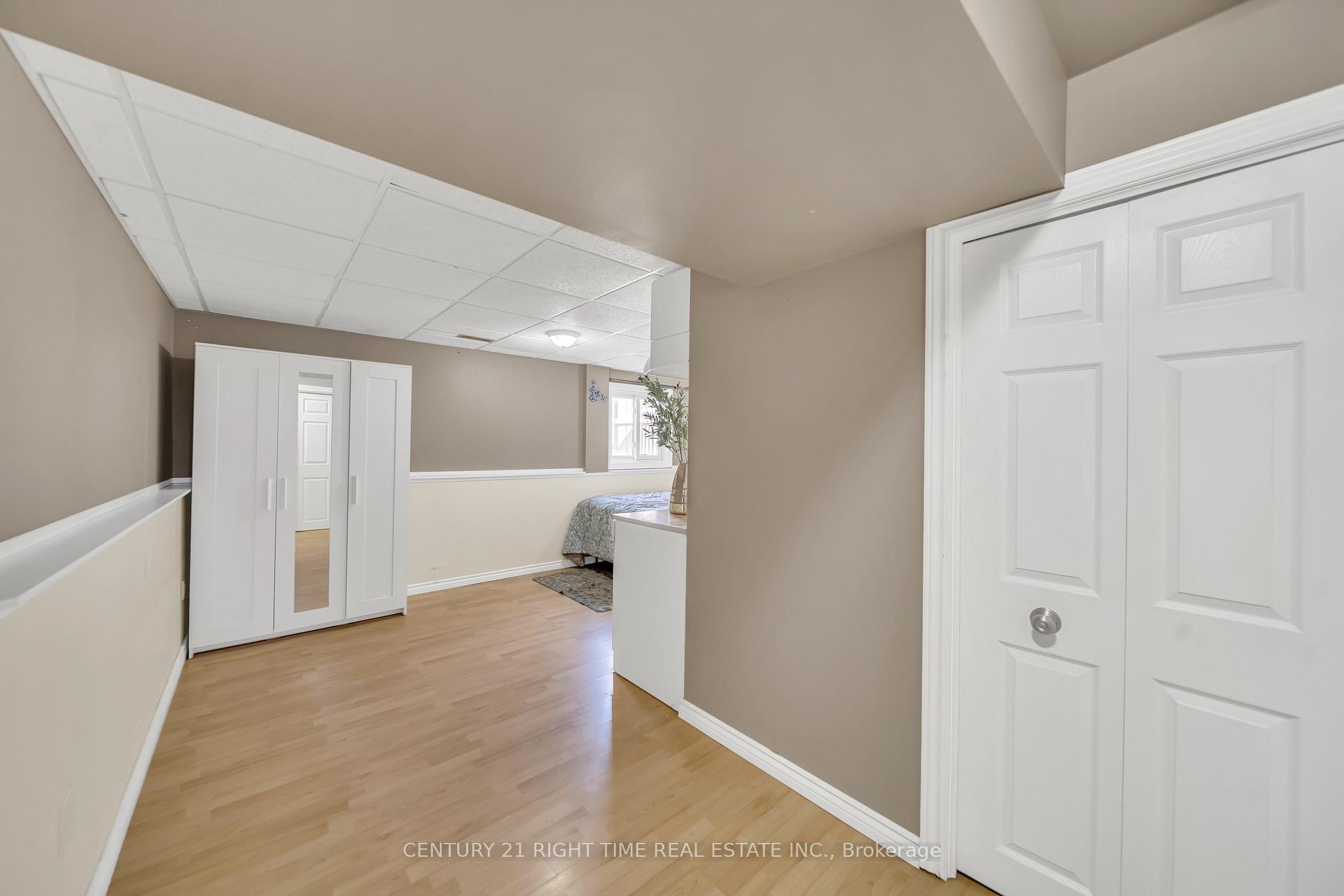 Photo 27 of 105 Max Becker Drive, Kitchener — HOMEH